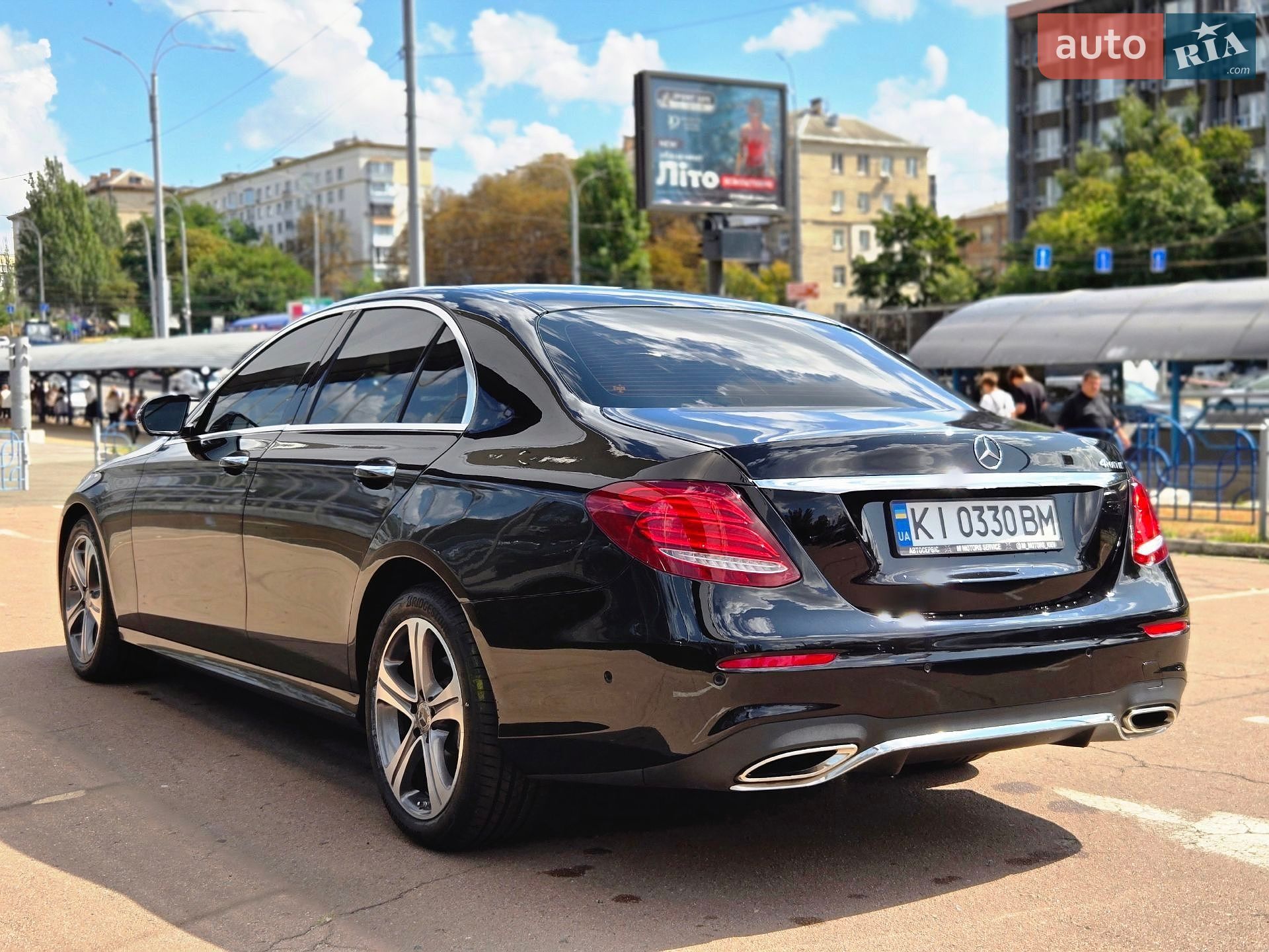 Mercedes-Benz E-Class 2019 VIN WDDZF4KB4KA623569 фото оголошення 5 з 33
