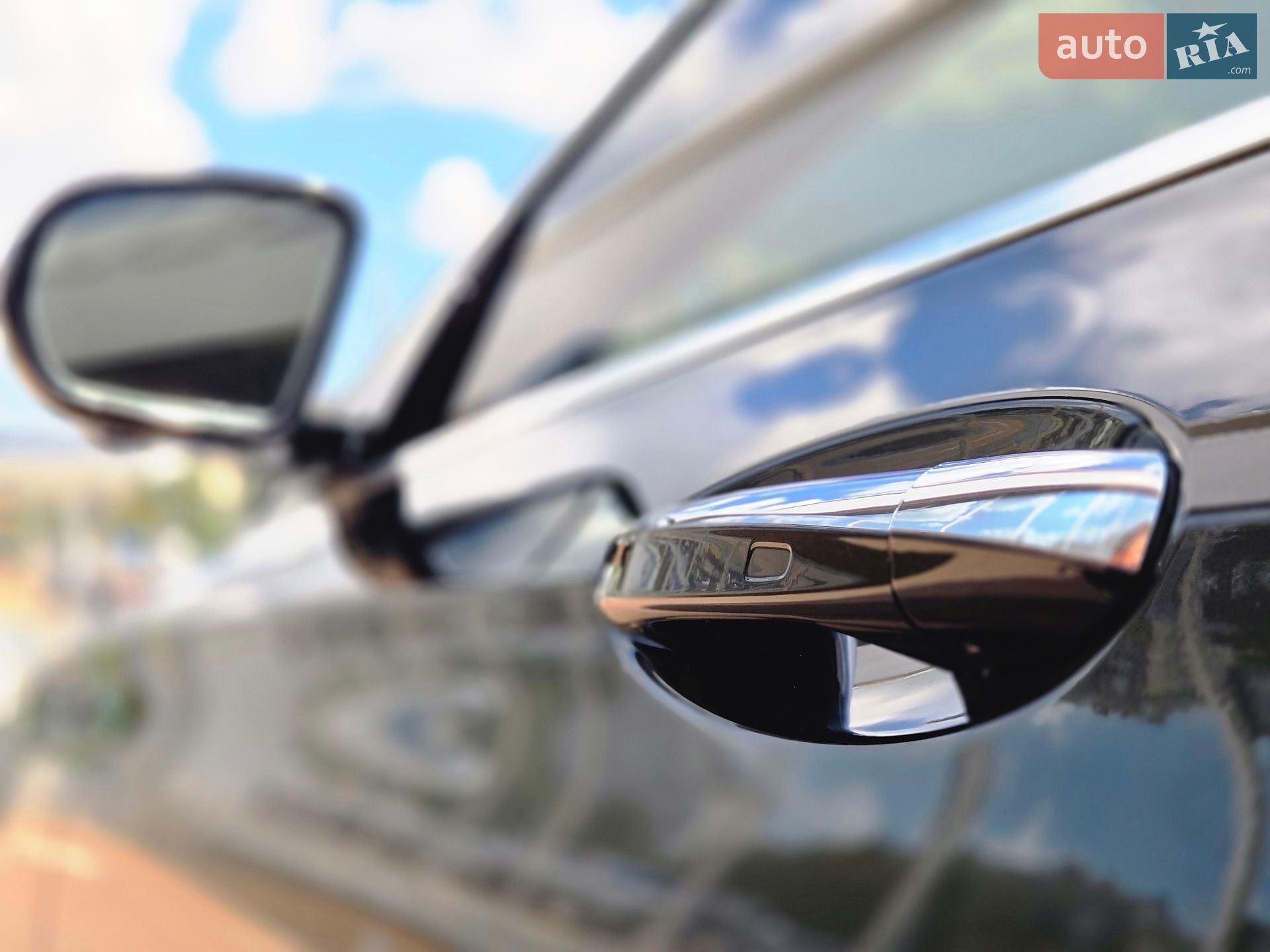 Mercedes-Benz E-Class 2019 VIN WDDZF4KB4KA623569 фото оголошення 33 з 33