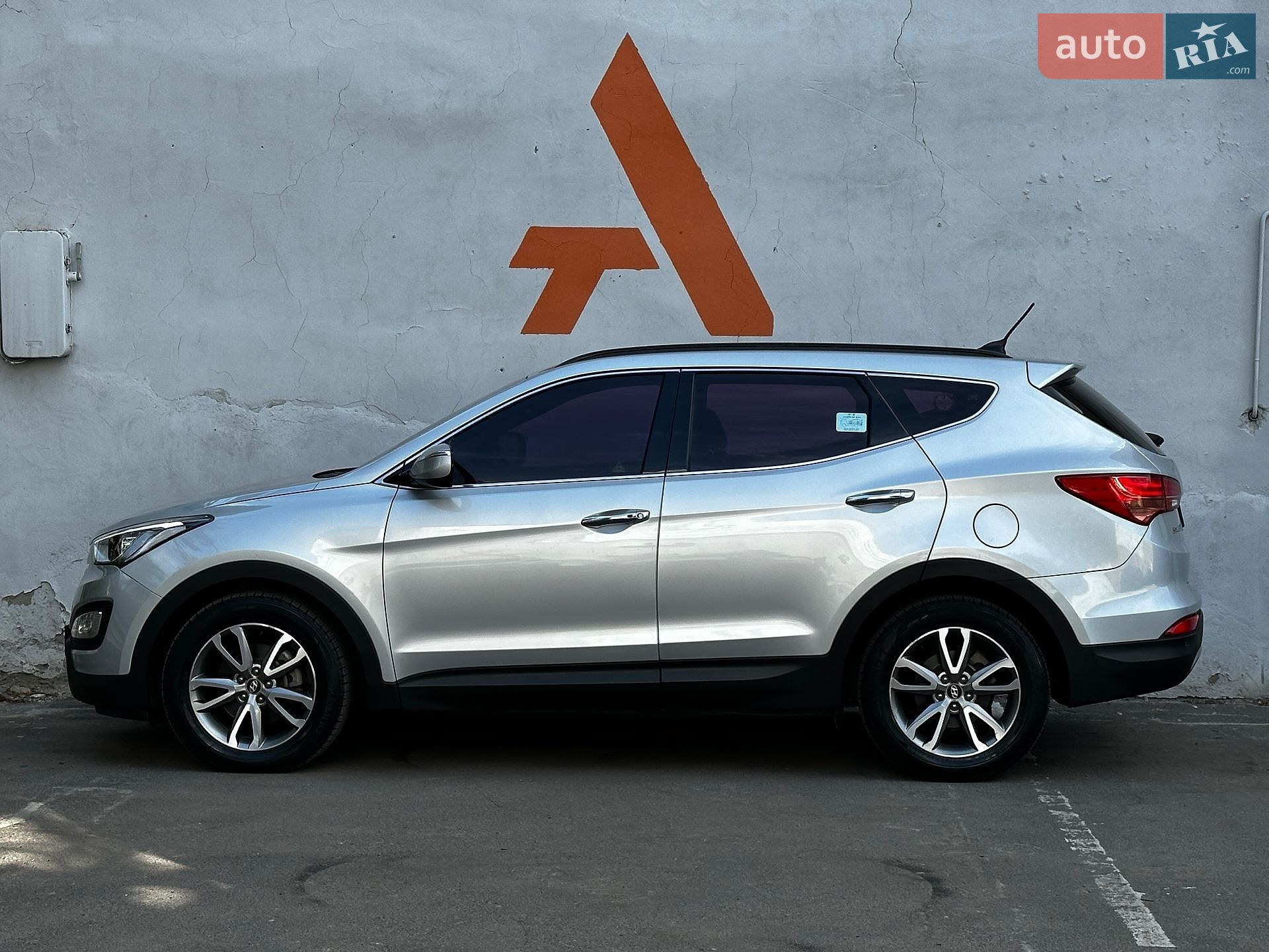 Hyundai Santa FE 2013 VIN KMHSW81UDDU156020 фото оголошення 13 з 50