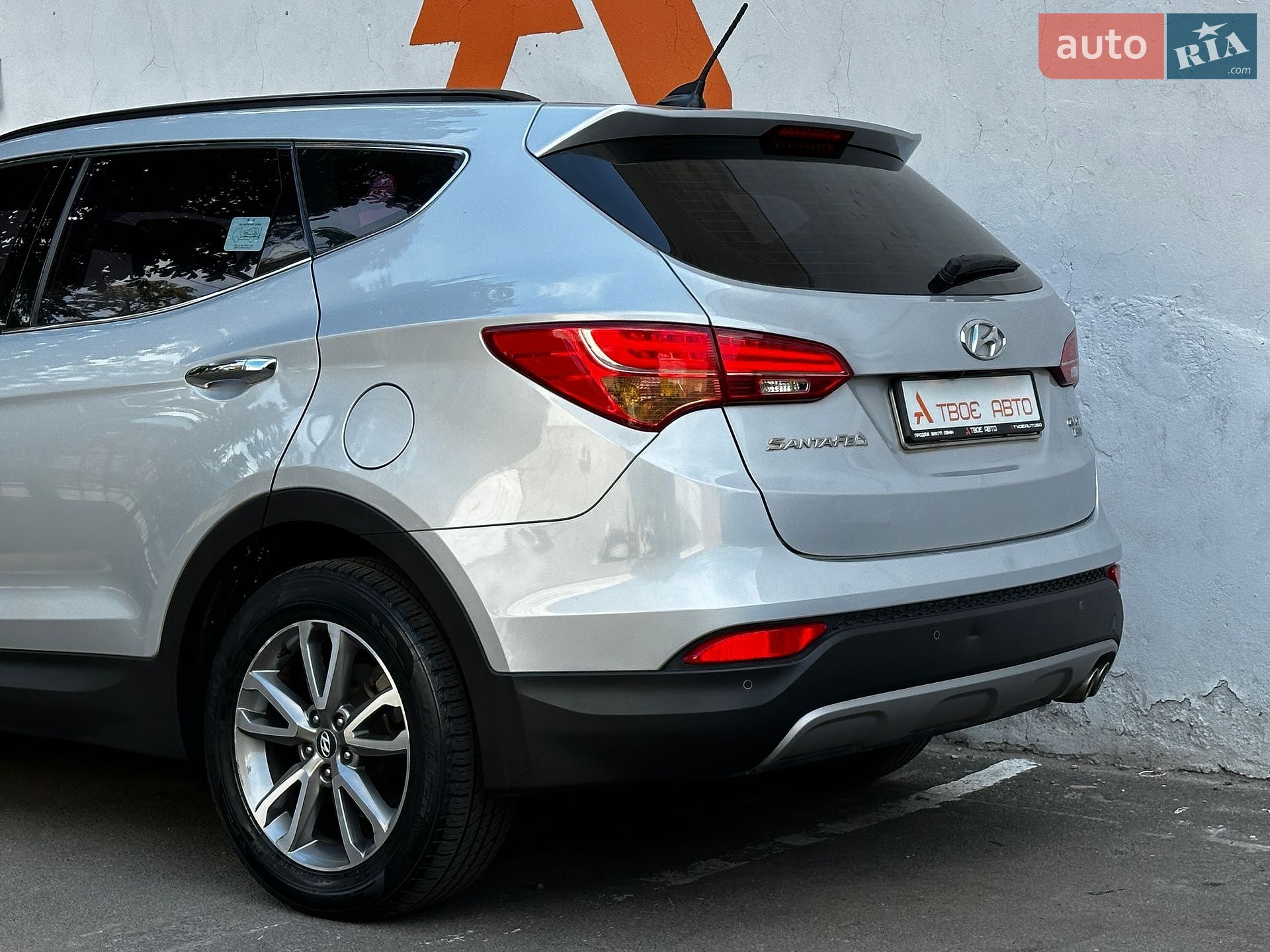 Hyundai Santa FE 2013 VIN KMHSW81UDDU156020 фото оголошення 15 з 50