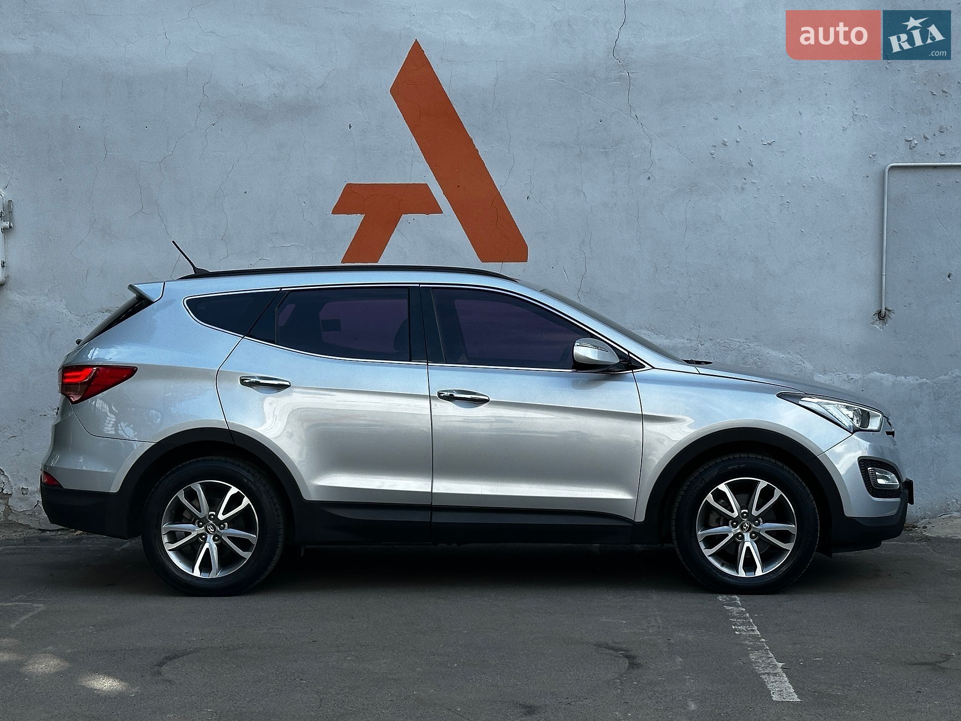 Hyundai Santa FE 2013 VIN KMHSW81UDDU156020 фото оголошення 16 з 50