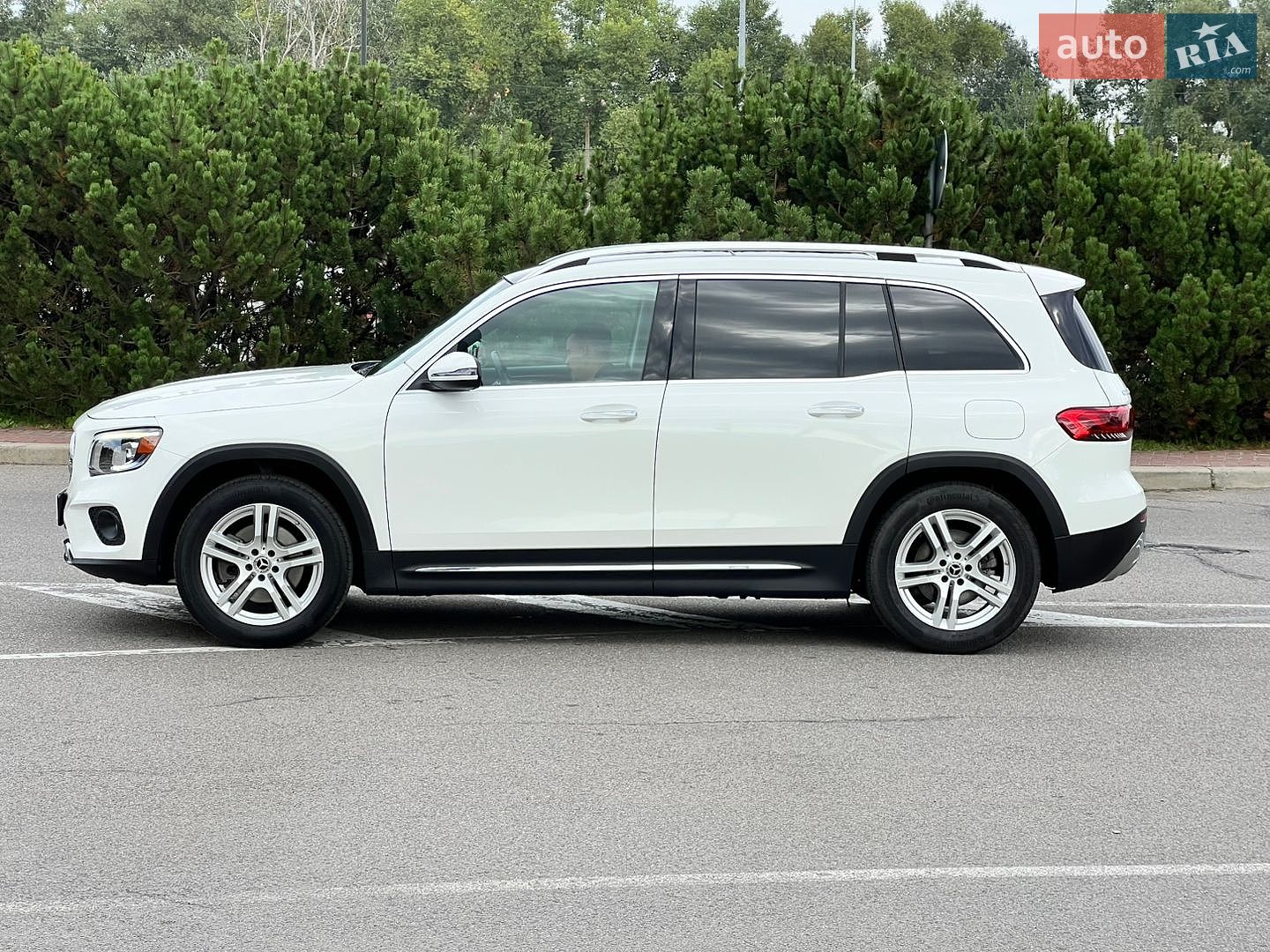 Mercedes-Benz GLB-Class 2022 VIN W1N4M4HB8MW115427 фото оголошення 11 з 56