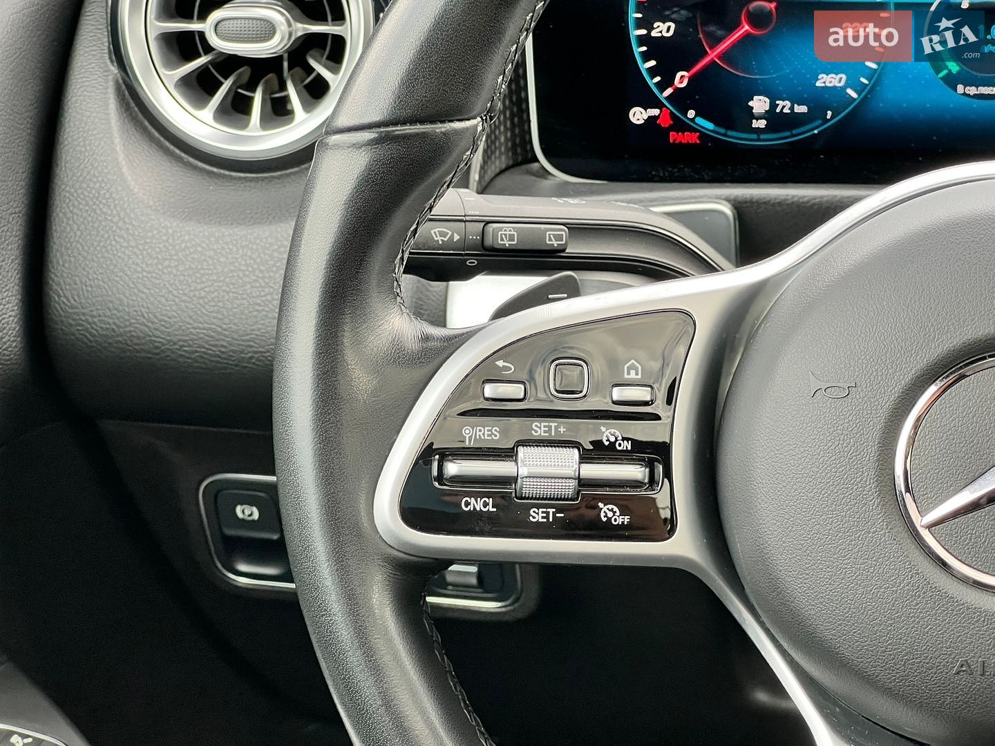 Mercedes-Benz GLB-Class 2022 VIN W1N4M4HB8MW115427 фото оголошення 35 з 56