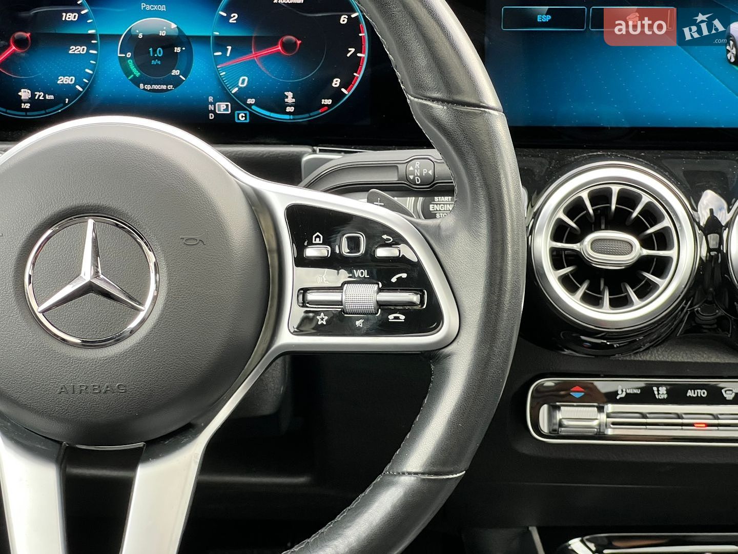 Mercedes-Benz GLB-Class 2022 VIN W1N4M4HB8MW115427 фото оголошення 36 з 56