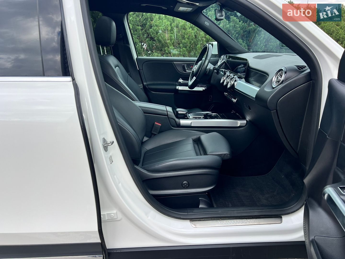 Mercedes-Benz GLB-Class 2022 VIN W1N4M4HB8MW115427 фото оголошення 53 з 56