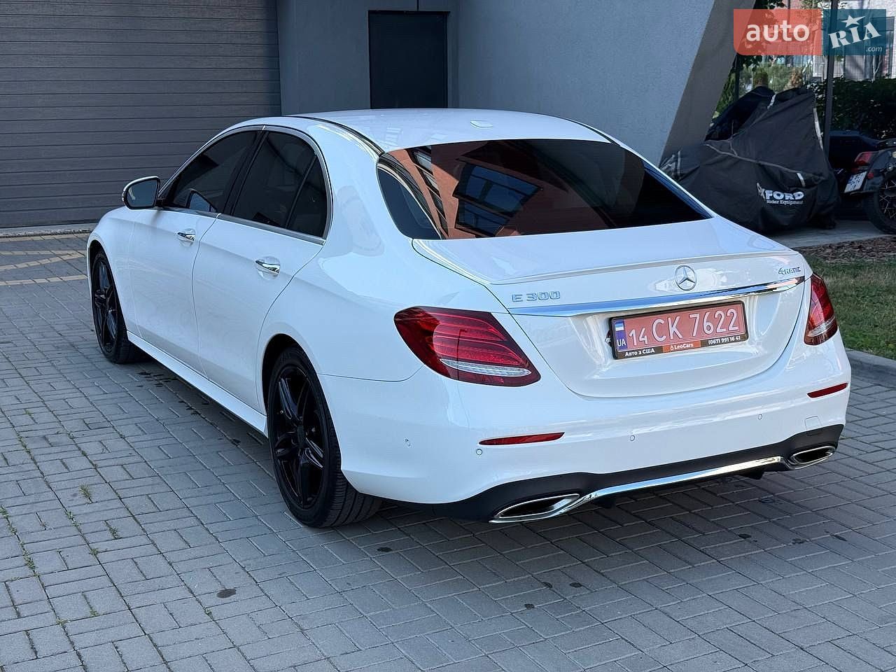 Mercedes-Benz E-Class 2016 VIN WDDZF4KB9HA191330 фото оголошення 7 з 16