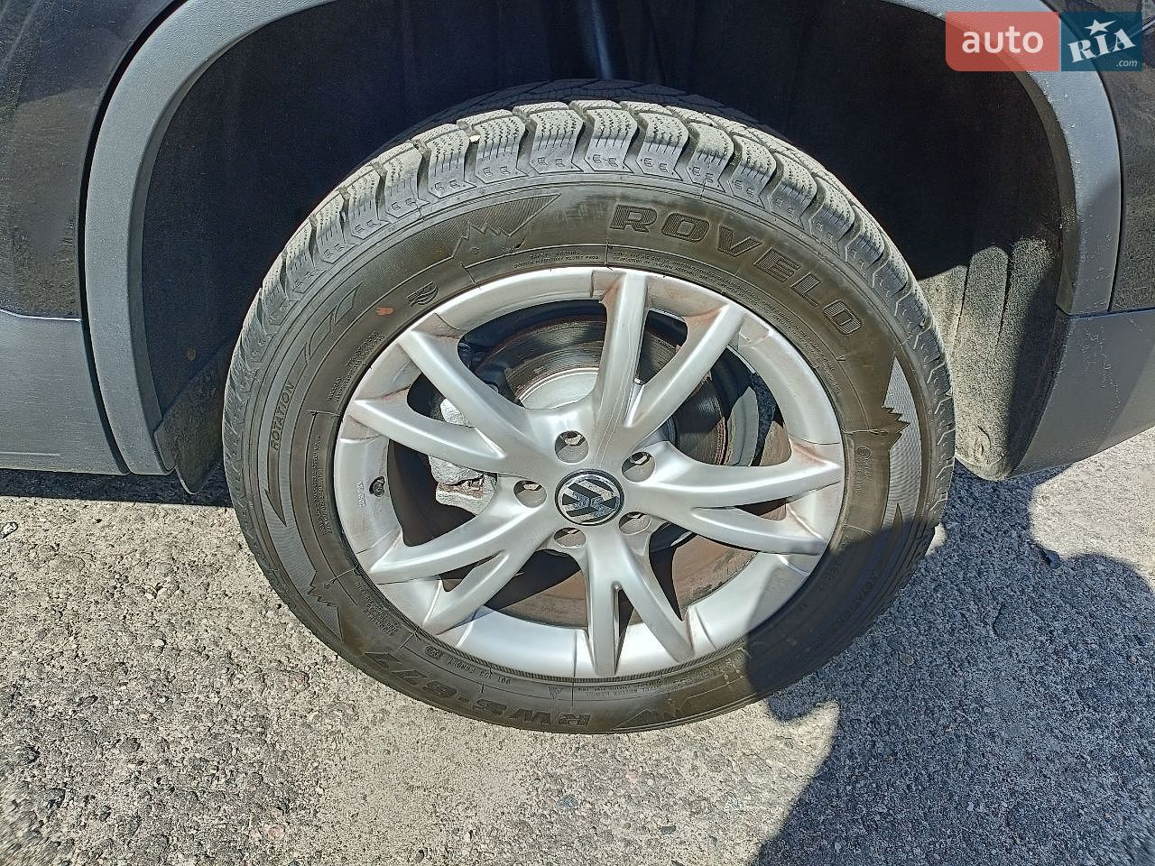 Volkswagen Tiguan 2017 VIN WVGNV7AX7HK039336 фото оголошення 21 з 26