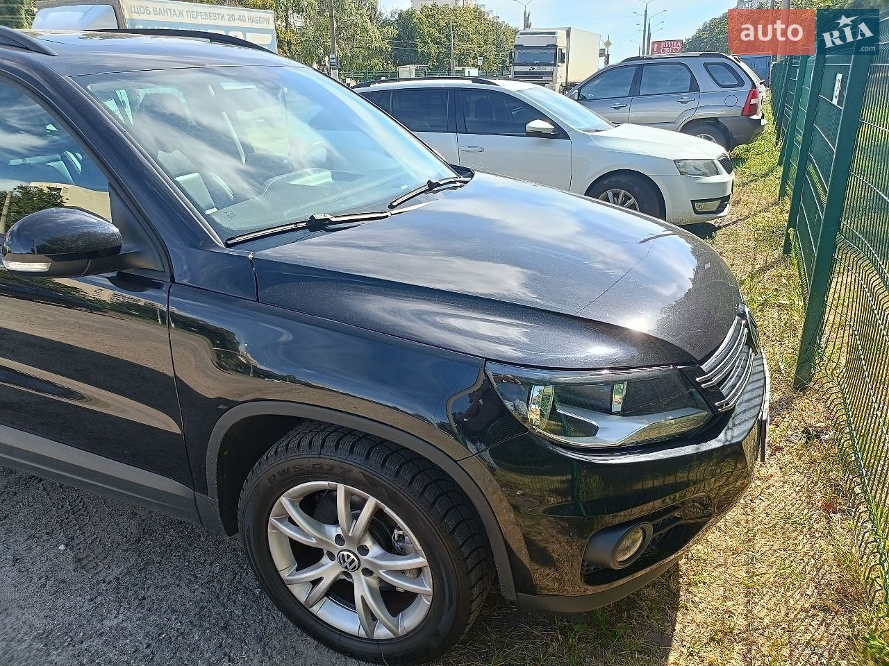Volkswagen Tiguan 2017 VIN WVGNV7AX7HK039336 фото оголошення 4 з 26