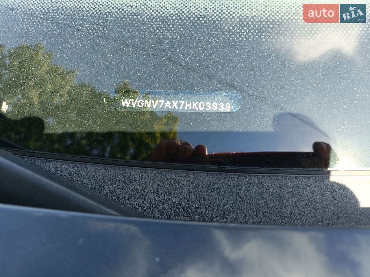 Volkswagen Tiguan 2017 VIN WVGNV7AX7HK039336 фото оголошення 24 з 26