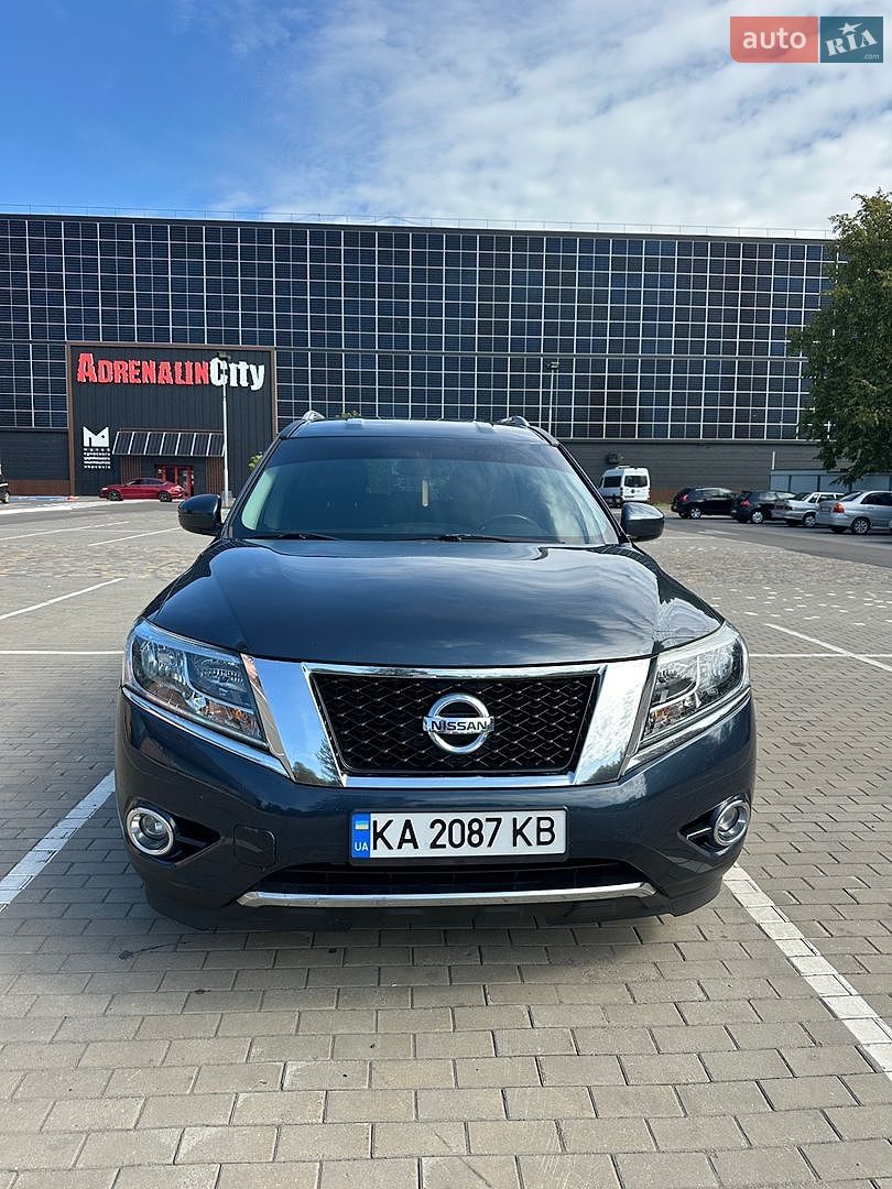 Nissan Pathfinder 2015 VIN 5N1AR2MN1FC676665 фото оголошення 3 з 33