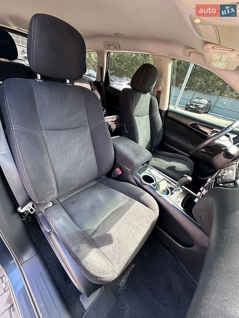 Nissan Pathfinder 2015 VIN 5N1AR2MN1FC676665 фото оголошення 23 з 33
