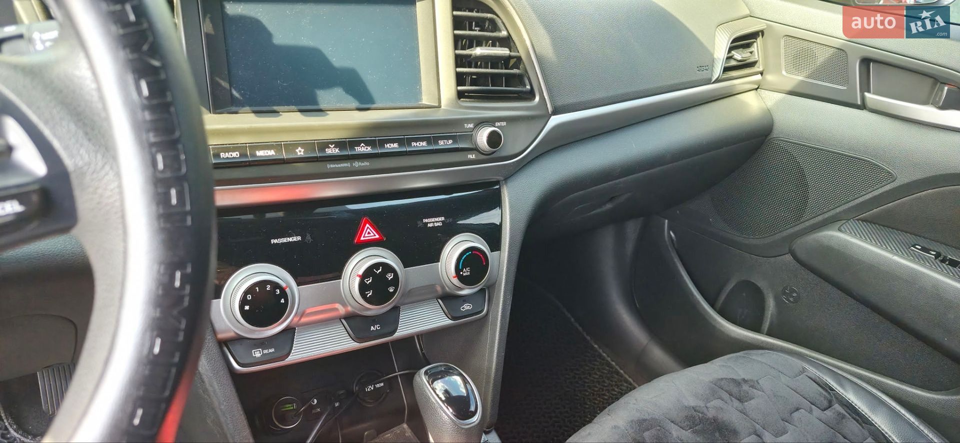 Hyundai Elantra 2019 VIN 5NPD84LF5KH444210 фото оголошення 6 з 16