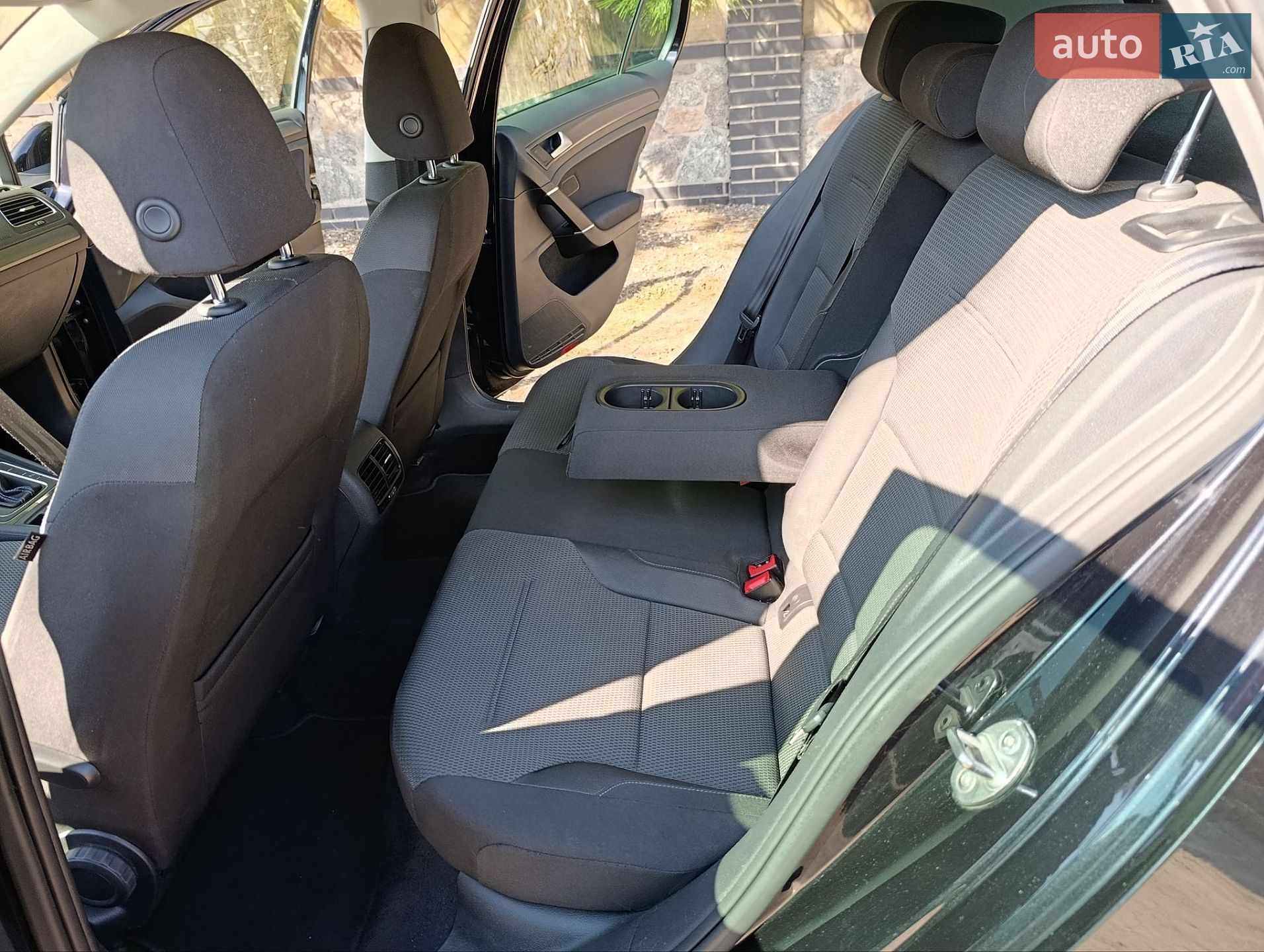 Volkswagen e-Golf 2018 VIN WVWZZZAUZJ8905029 фото оголошення 28 з 43