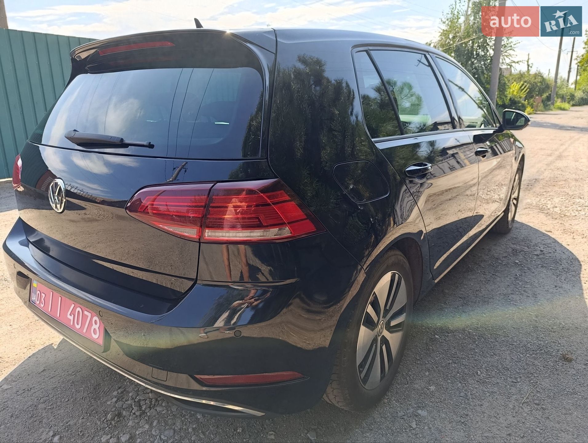 Volkswagen e-Golf 2018 VIN WVWZZZAUZJ8905029 фото оголошення 35 з 43