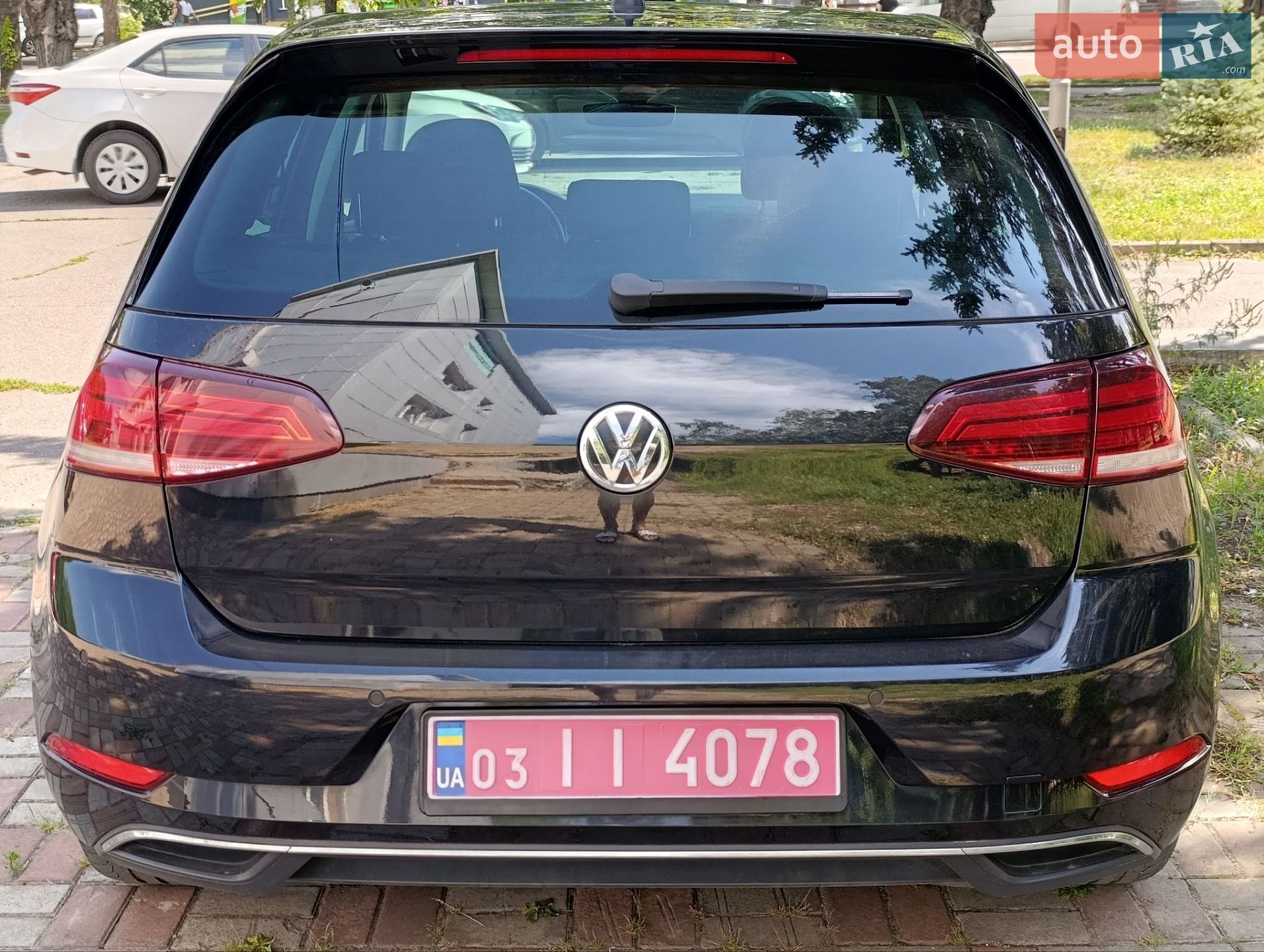 Volkswagen e-Golf 2018 VIN WVWZZZAUZJ8905029 фото оголошення 10 з 43