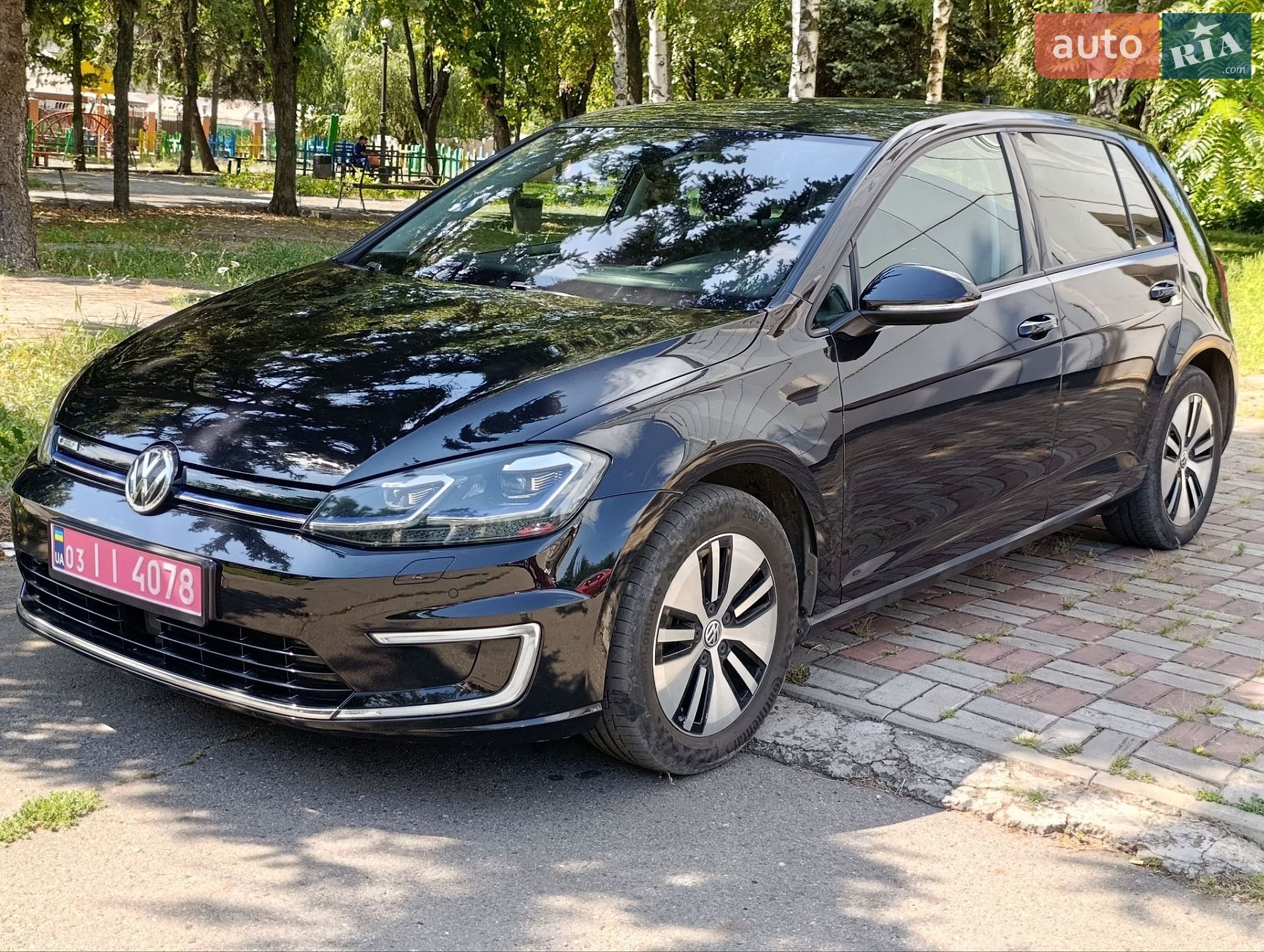 Volkswagen e-Golf 2018 VIN WVWZZZAUZJ8905029 фото оголошення 8 з 43
