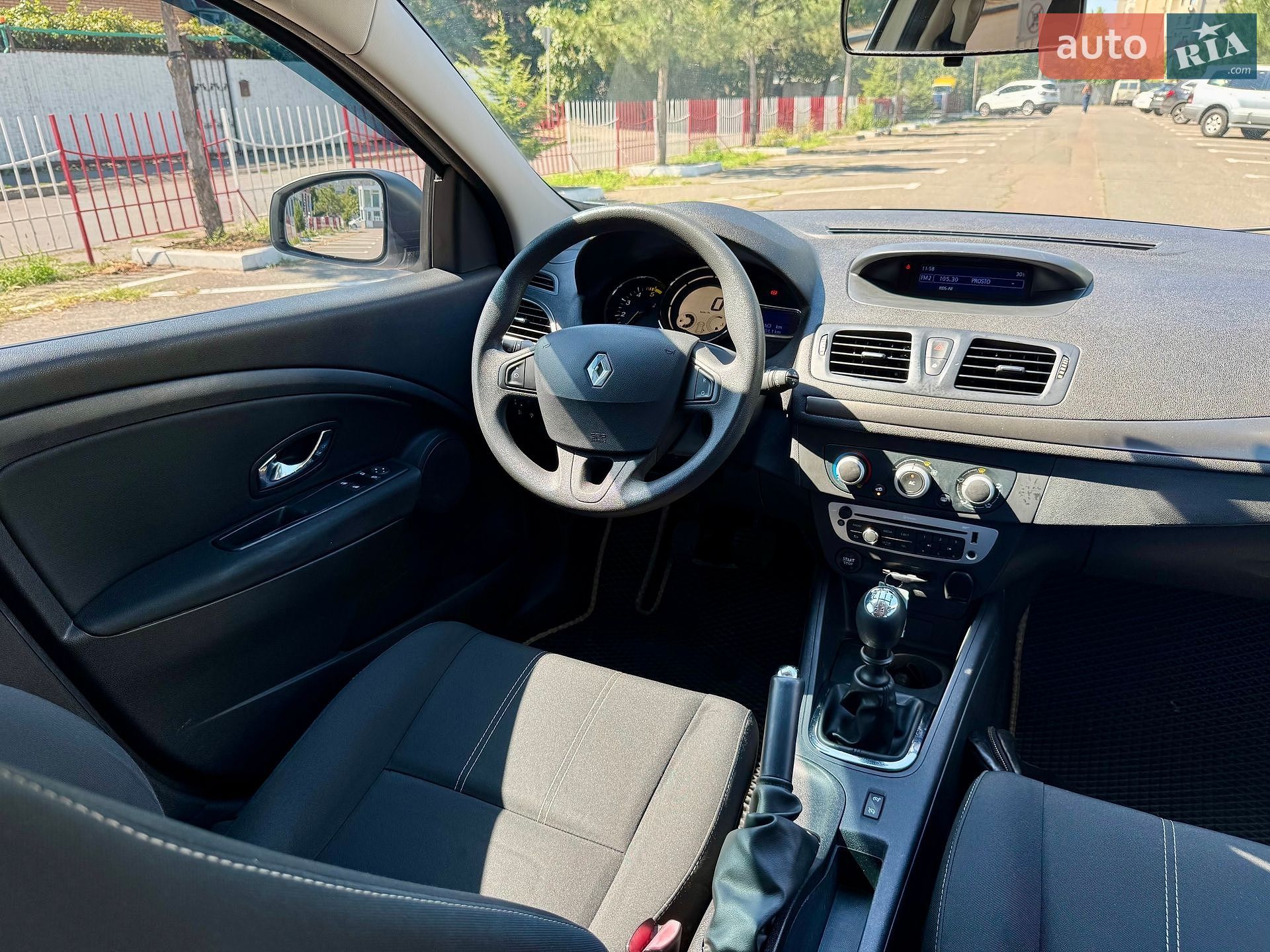 Renault Megane 2014 VIN VF1BZ0R0252205376 фото оголошення 27 з 71