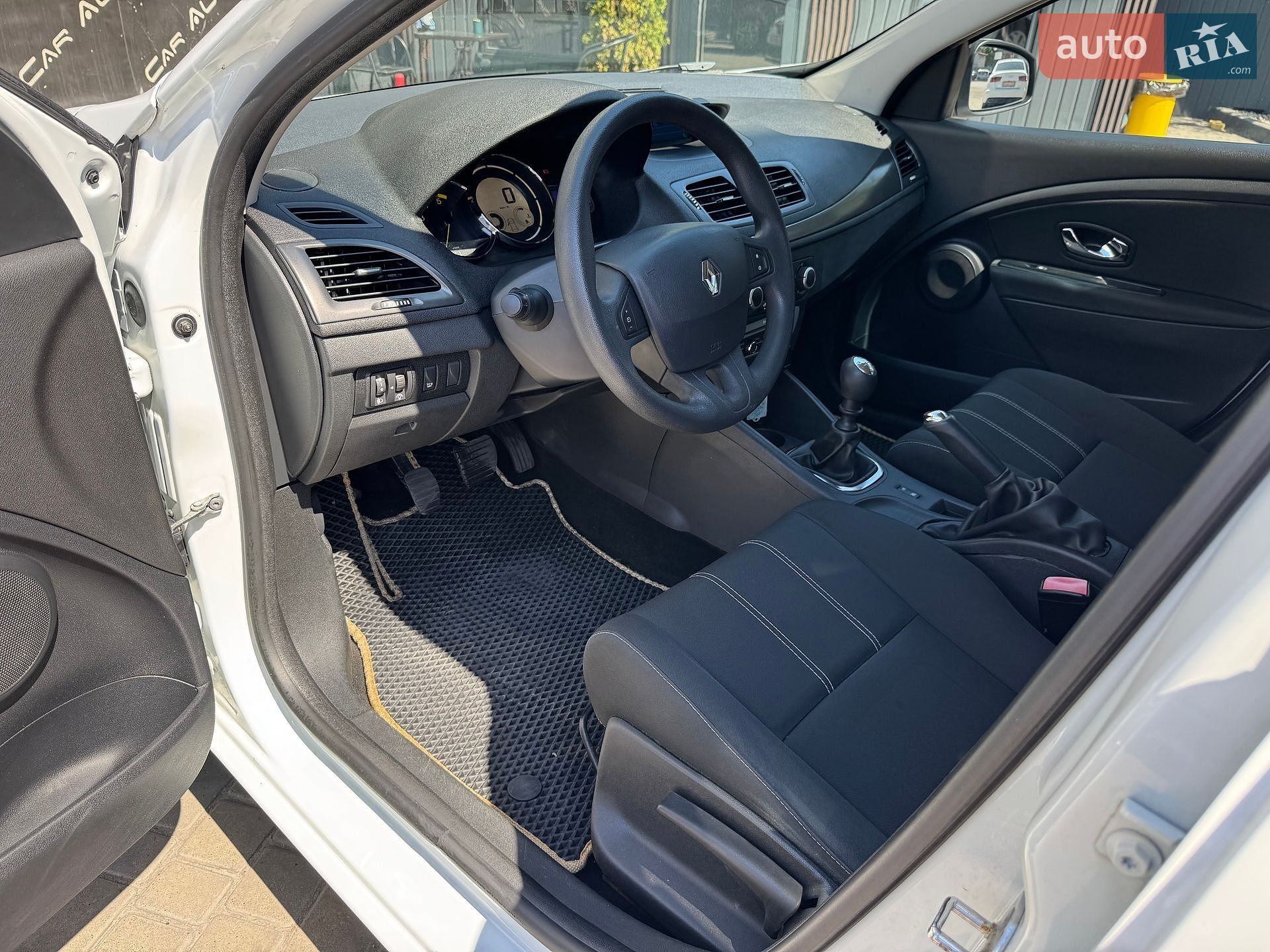Renault Megane 2014 VIN VF1BZ0R0252205376 фото оголошення 58 з 71
