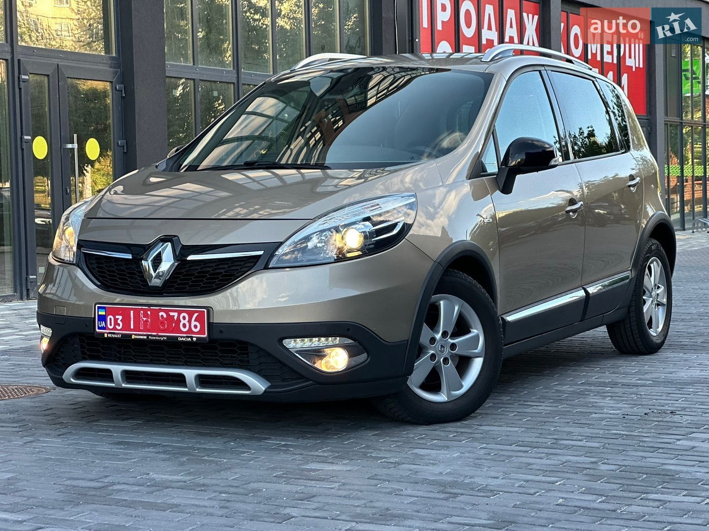 Renault Scenic XMOD 2013 VIN VF1JZ12JD49291256 фото оголошення 2 з 32