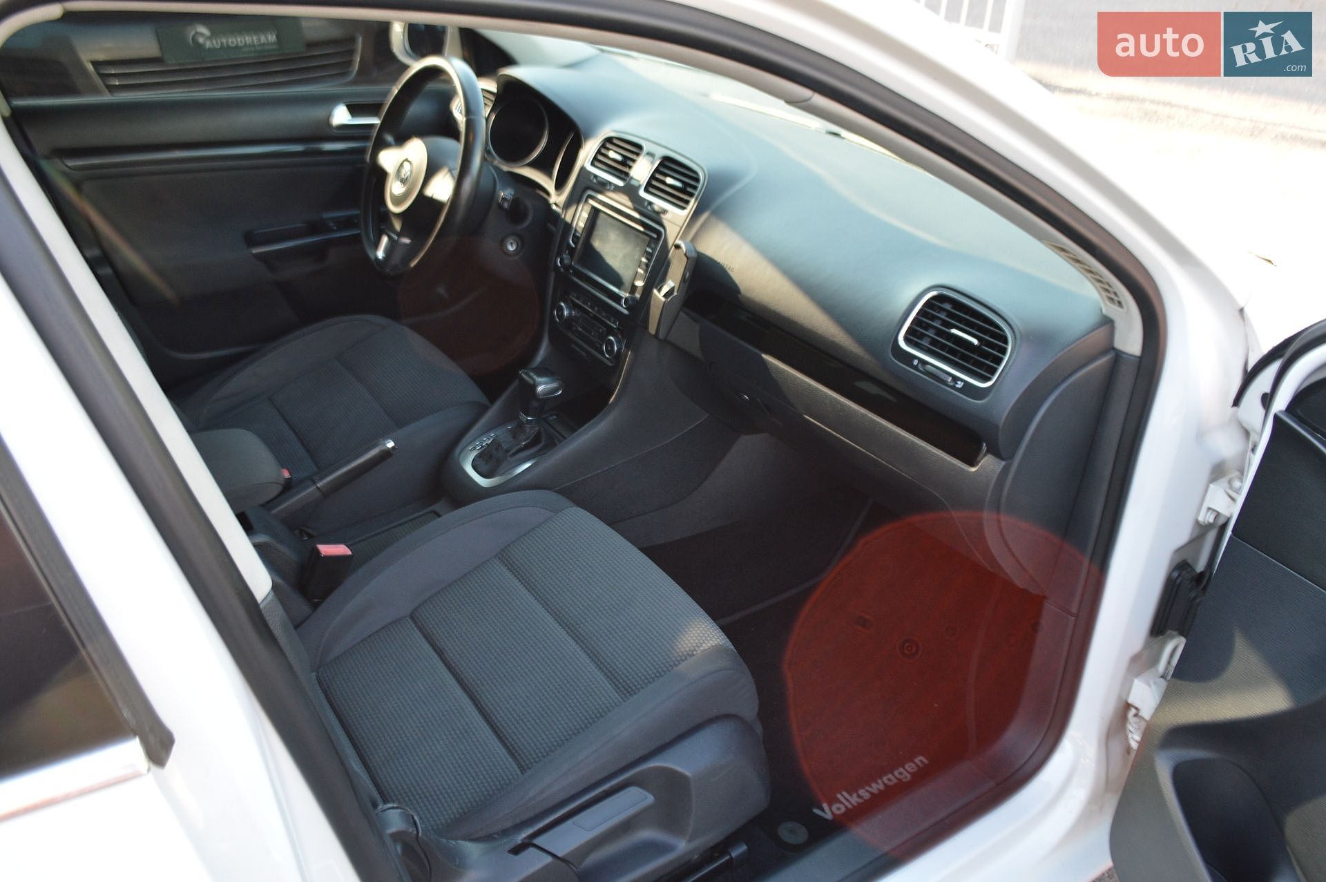 Volkswagen Golf 2010 VIN WVWZZZ1KZAM674991 фото оголошення 14 з 26