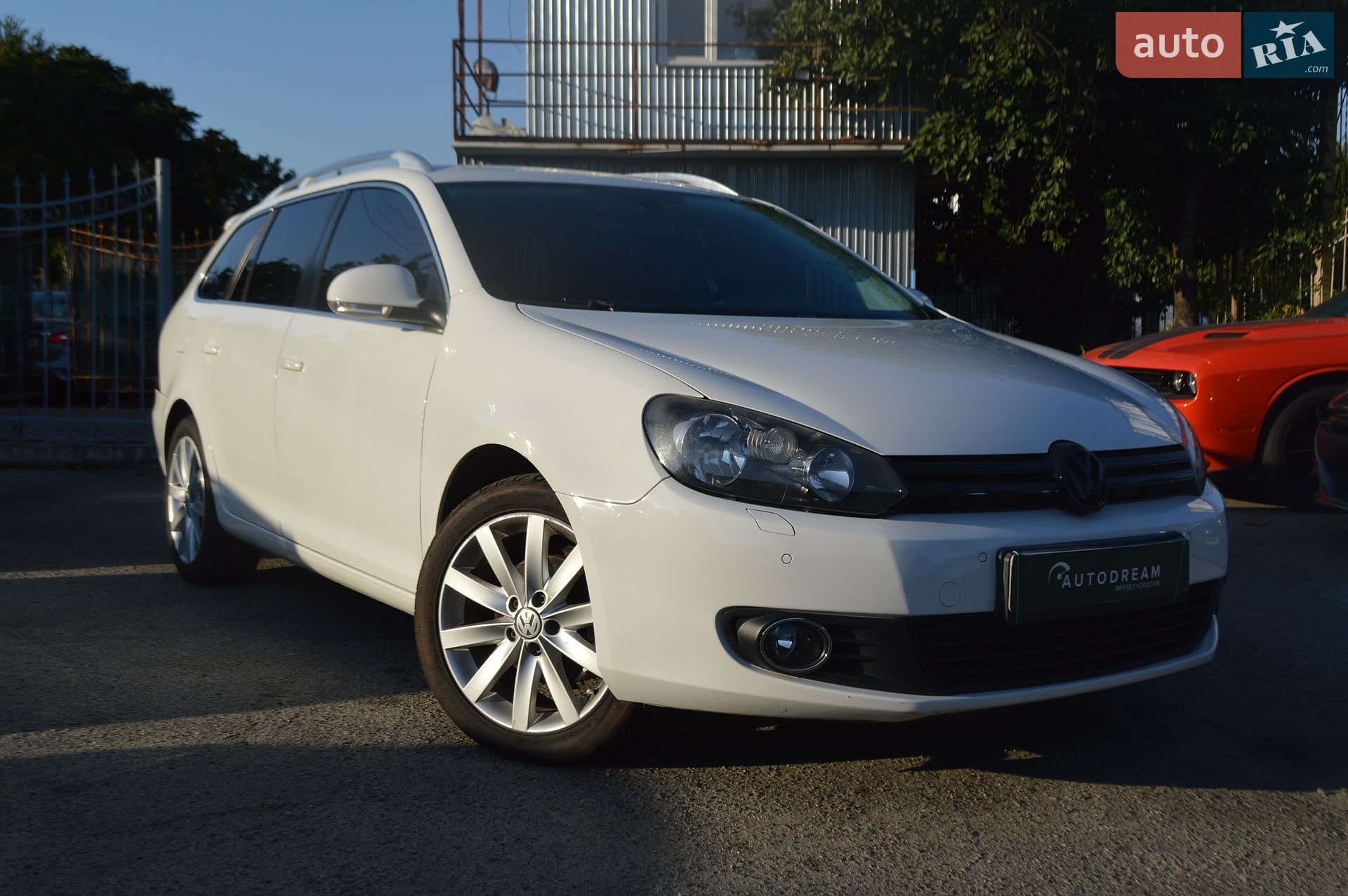 Volkswagen Golf 2010 VIN WVWZZZ1KZAM674991 фото оголошення 4 з 26