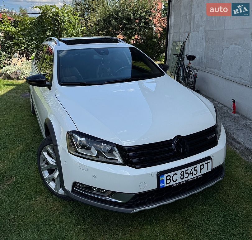 Volkswagen Passat Alltrack 2014 VIN WVWZZZ3CZEE061733 фото оголошення 2 з 52