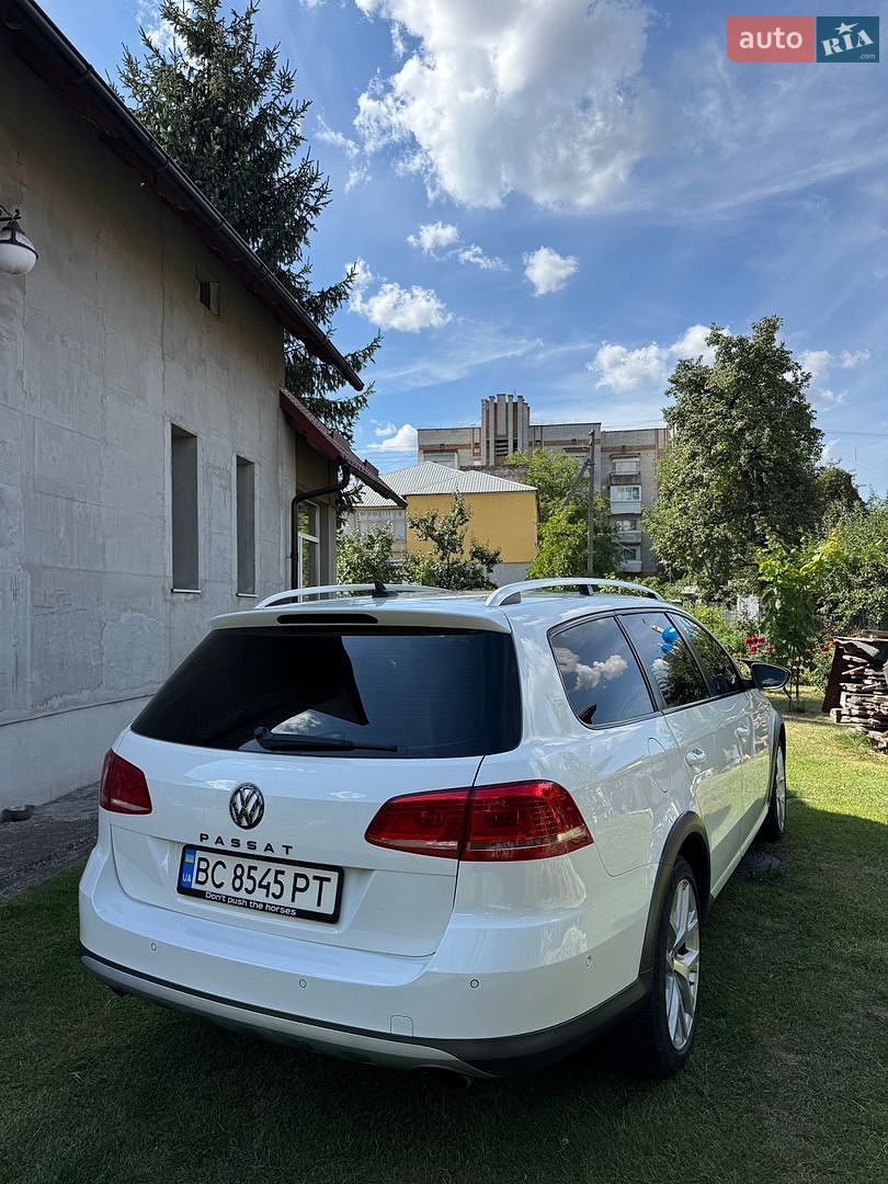 Volkswagen Passat Alltrack 2014 VIN WVWZZZ3CZEE061733 фото оголошення 18 з 52