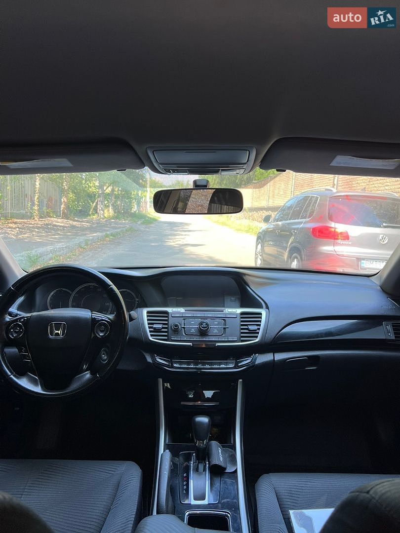 Honda Accord 2016 VIN 1HGCR2F31GA237683 фото оголошення 7 з 10