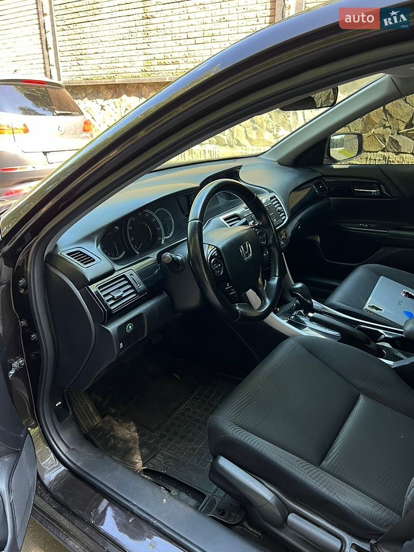 Honda Accord 2016 VIN 1HGCR2F31GA237683 фото оголошення 10 з 10