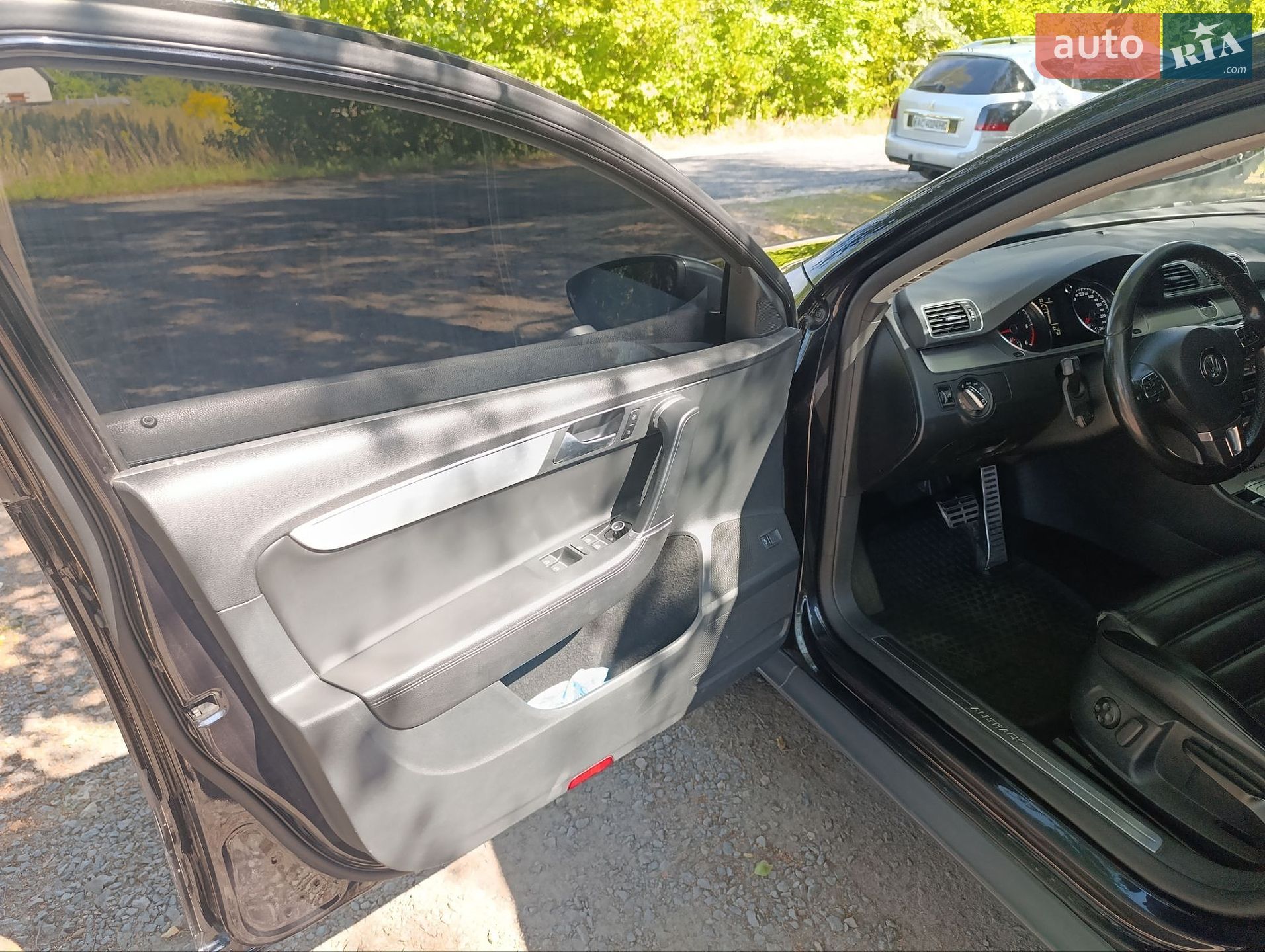 Volkswagen Passat Alltrack 2012 VIN WVWZZZ3CZDE081204 фото оголошення 18 з 47