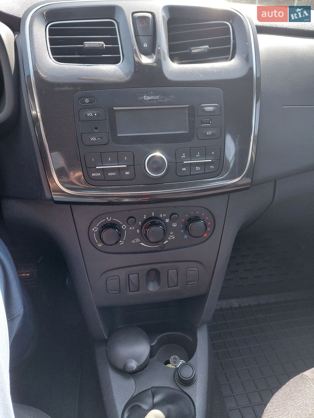 Renault Logan 2020 VIN VF1L5220365952525 фото оголошення 6 з 7