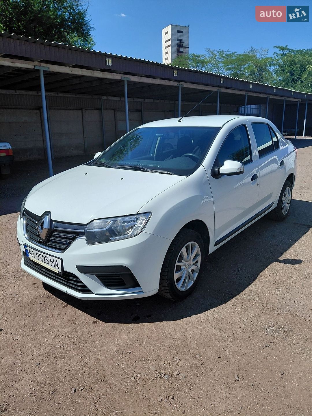 Renault Logan 2020 VIN VF1L5220365952525 фото оголошення 3 з 7
