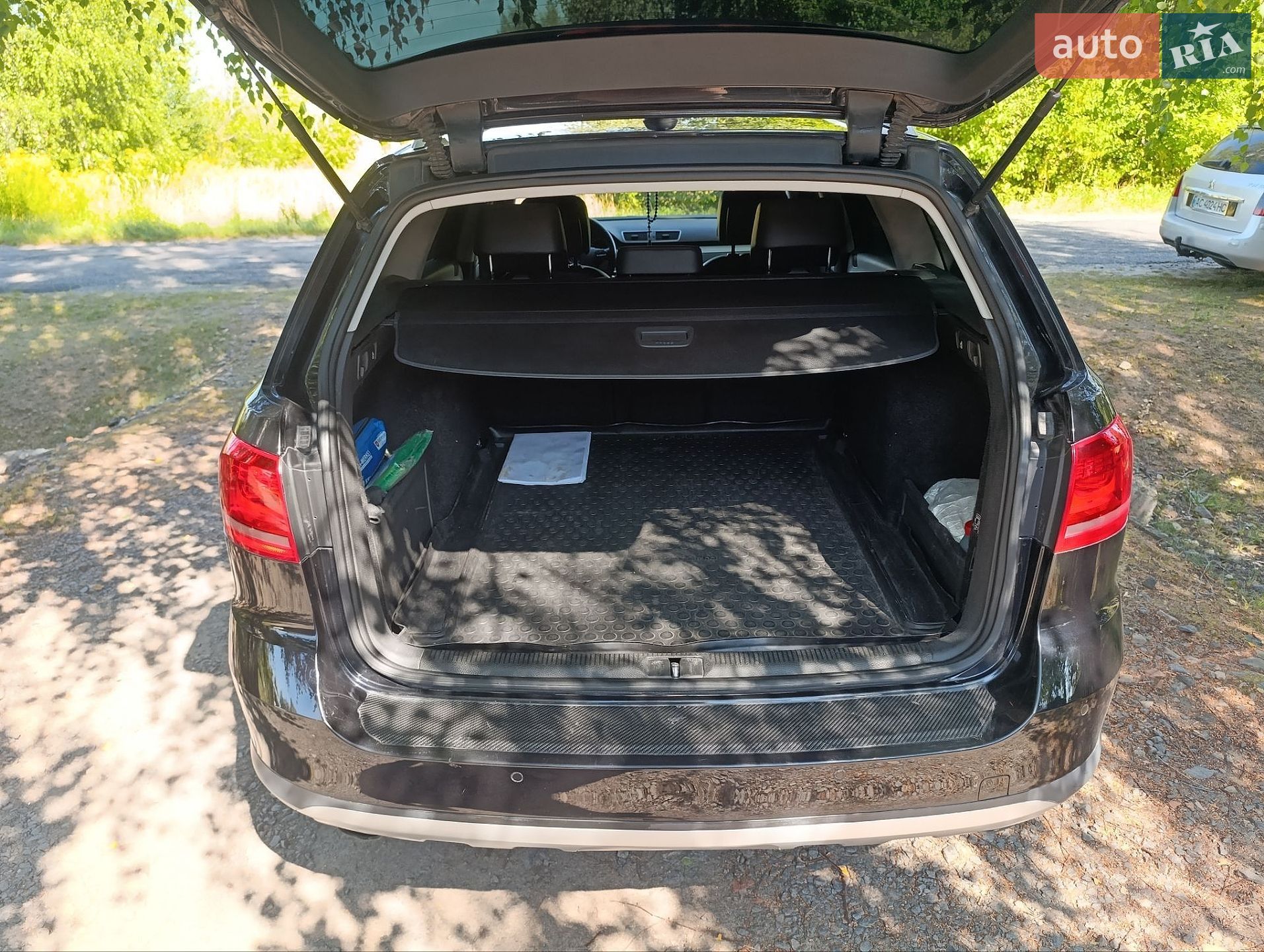 Volkswagen Passat Alltrack 2012 VIN WVWZZZ3CZDE081204 фото оголошення 29 з 30