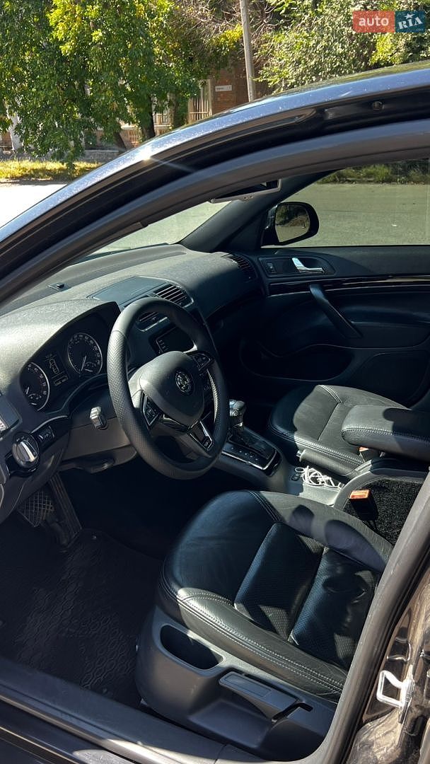 Skoda Octavia 2010 VIN TMBBE41ZXBB151224 фото оголошення 22 з 32