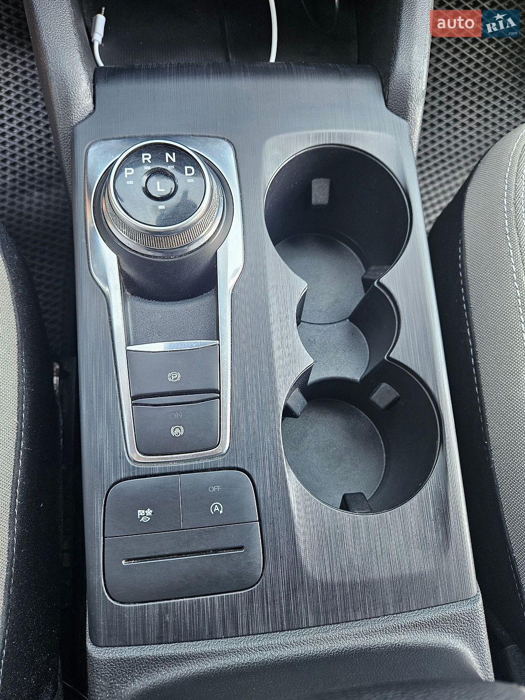 Ford Escape 2022 VIN 1FMCU0G64NUB09973 фото оголошення 9 з 16