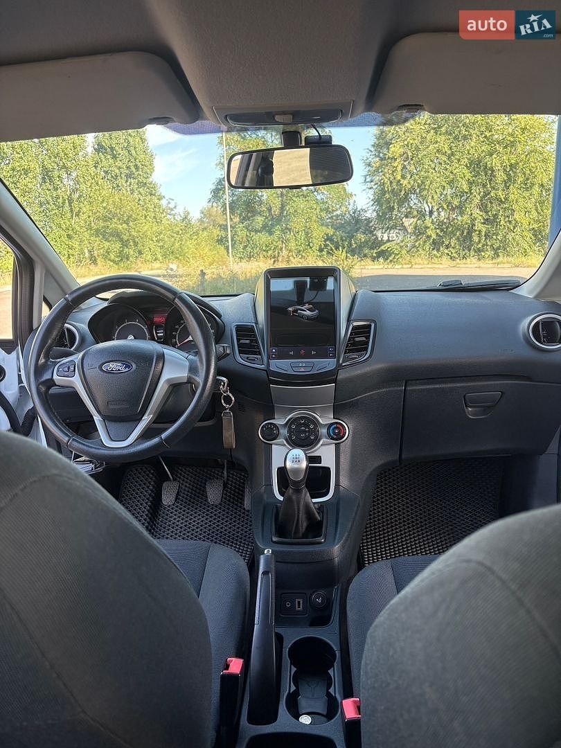 Ford Fiesta 2012 VIN WF0JXXGAJJCK14425 фото оголошення 25 з 35