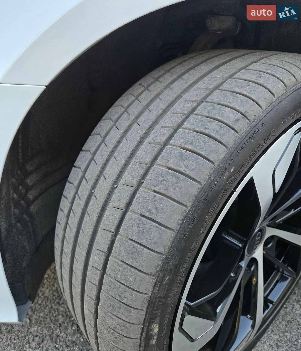 Audi A6 2020 VIN WAUZZZF28MN005026 фото оголошення 14 з 26