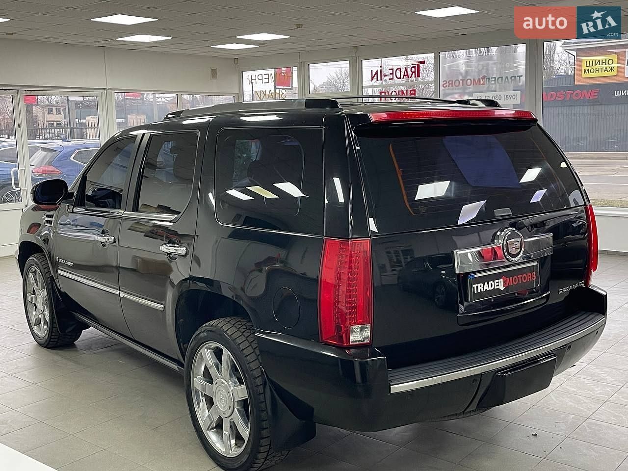 Cadillac Escalade 2008 VIN 1GYFK63818R241981 фото оголошення 8 з 38