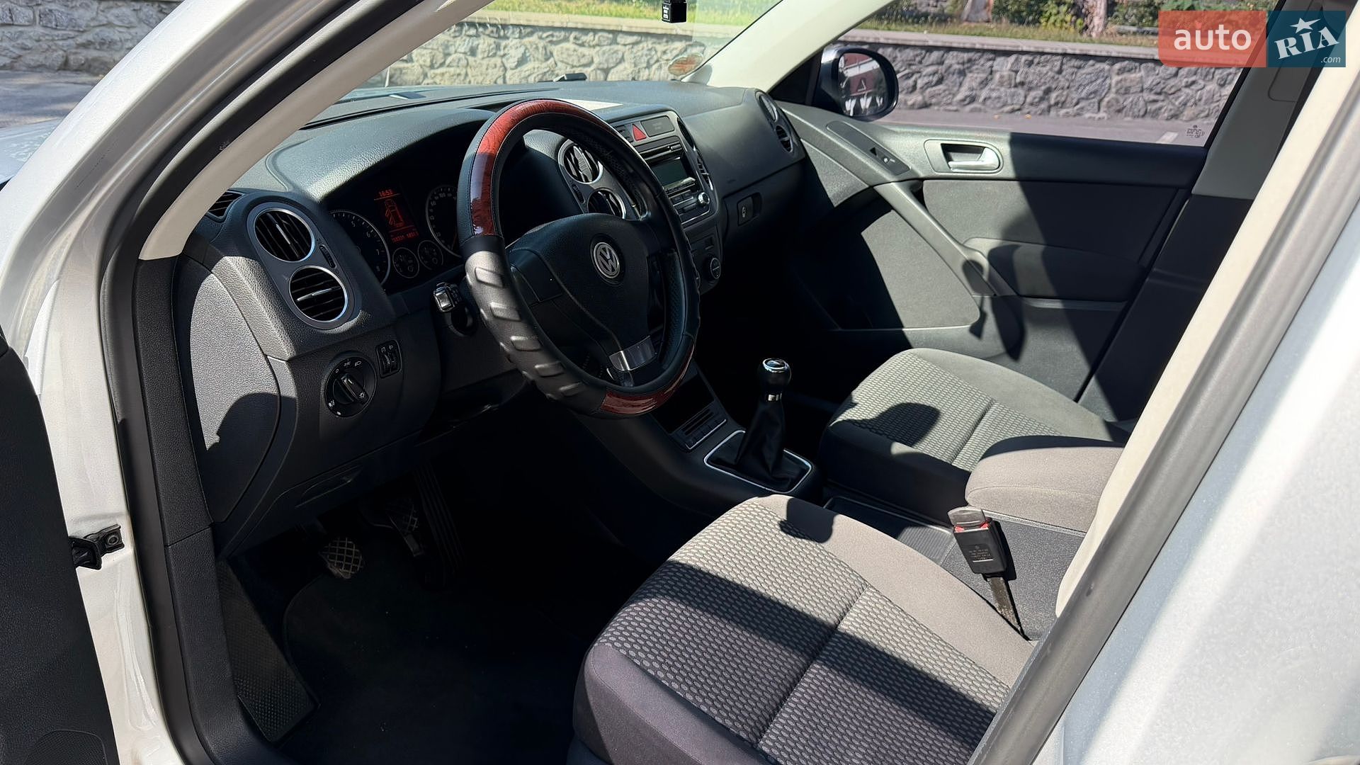 Volkswagen Tiguan 2007 VIN WVGZZZ5NZ8W015415 фото оголошення 14 з 23