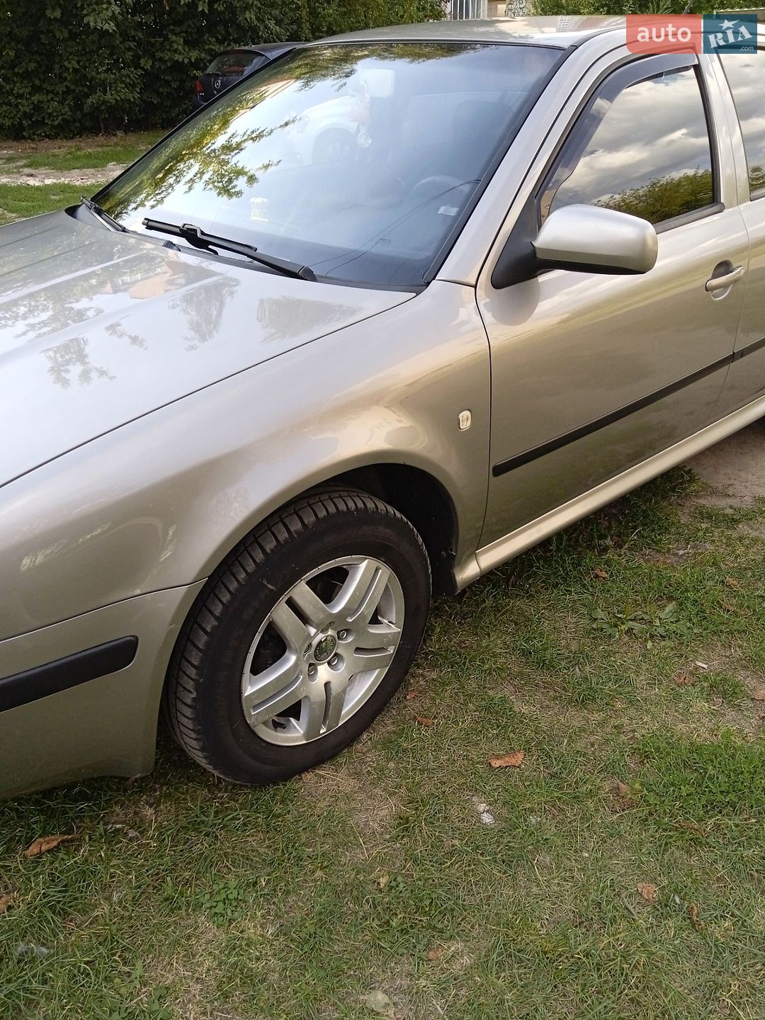 Skoda Octavia 2006 VIN TMBDX21U478857234 фото оголошення 2 з 11