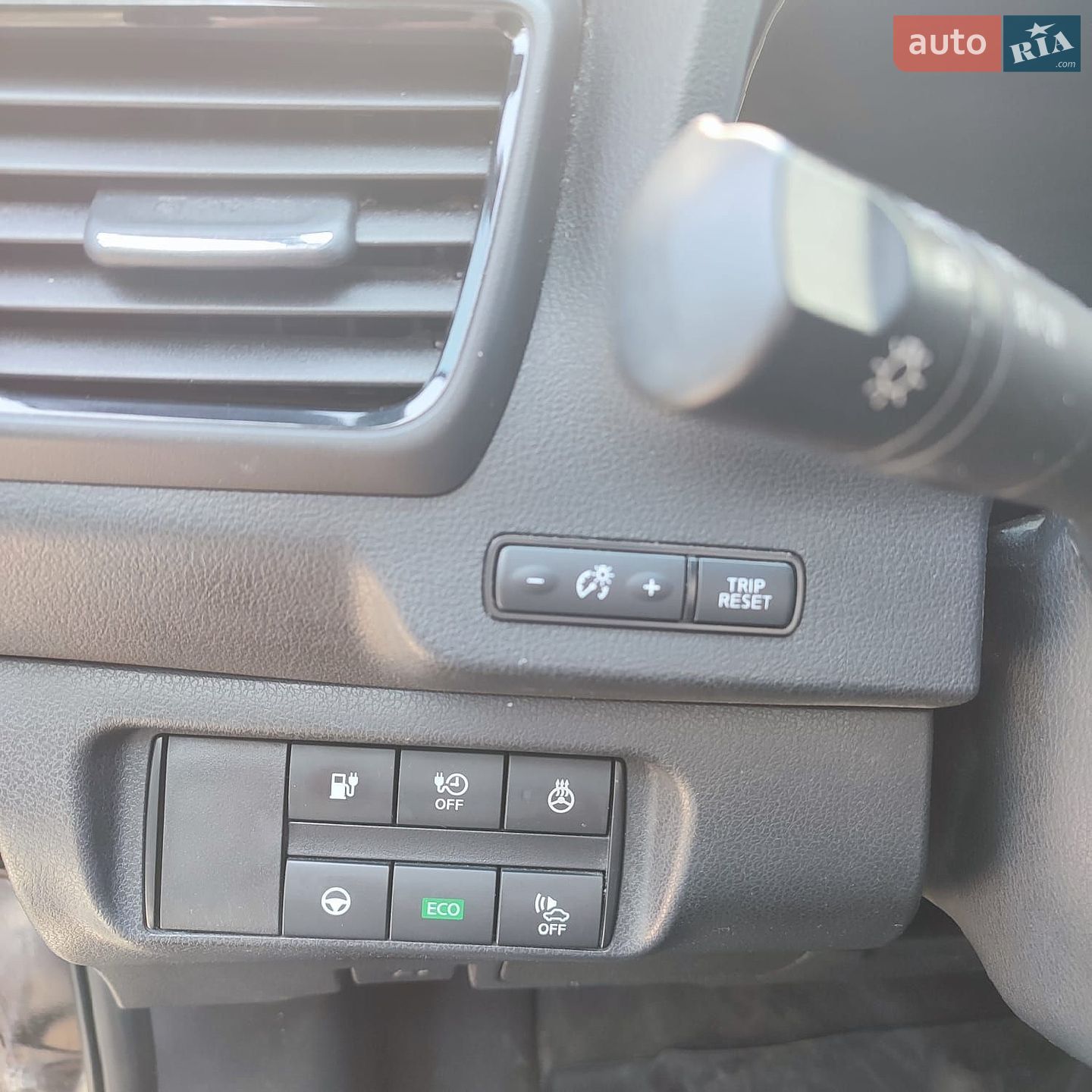 Nissan Leaf 2018 VIN SJNFAAZE1U0019885 фото оголошення 20 з 37