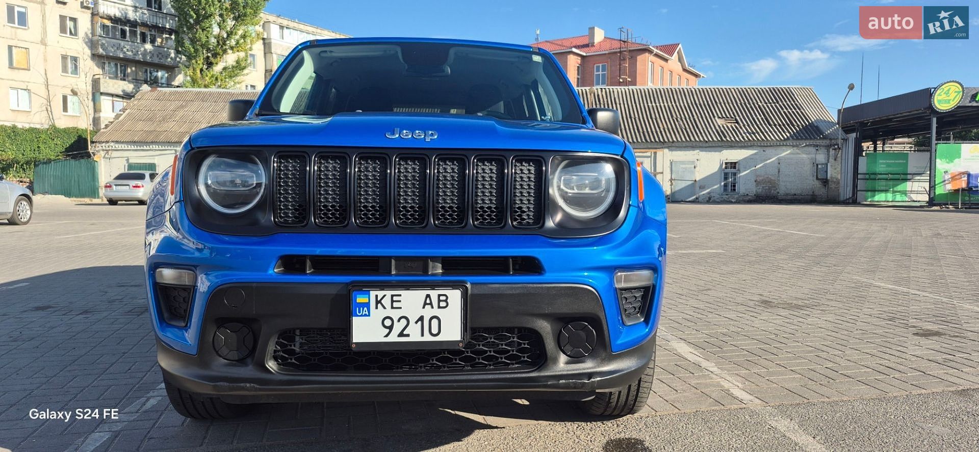 Jeep Renegade 2020 VIN ZACNJBAB1LPL80914 фото оголошення 3 з 19