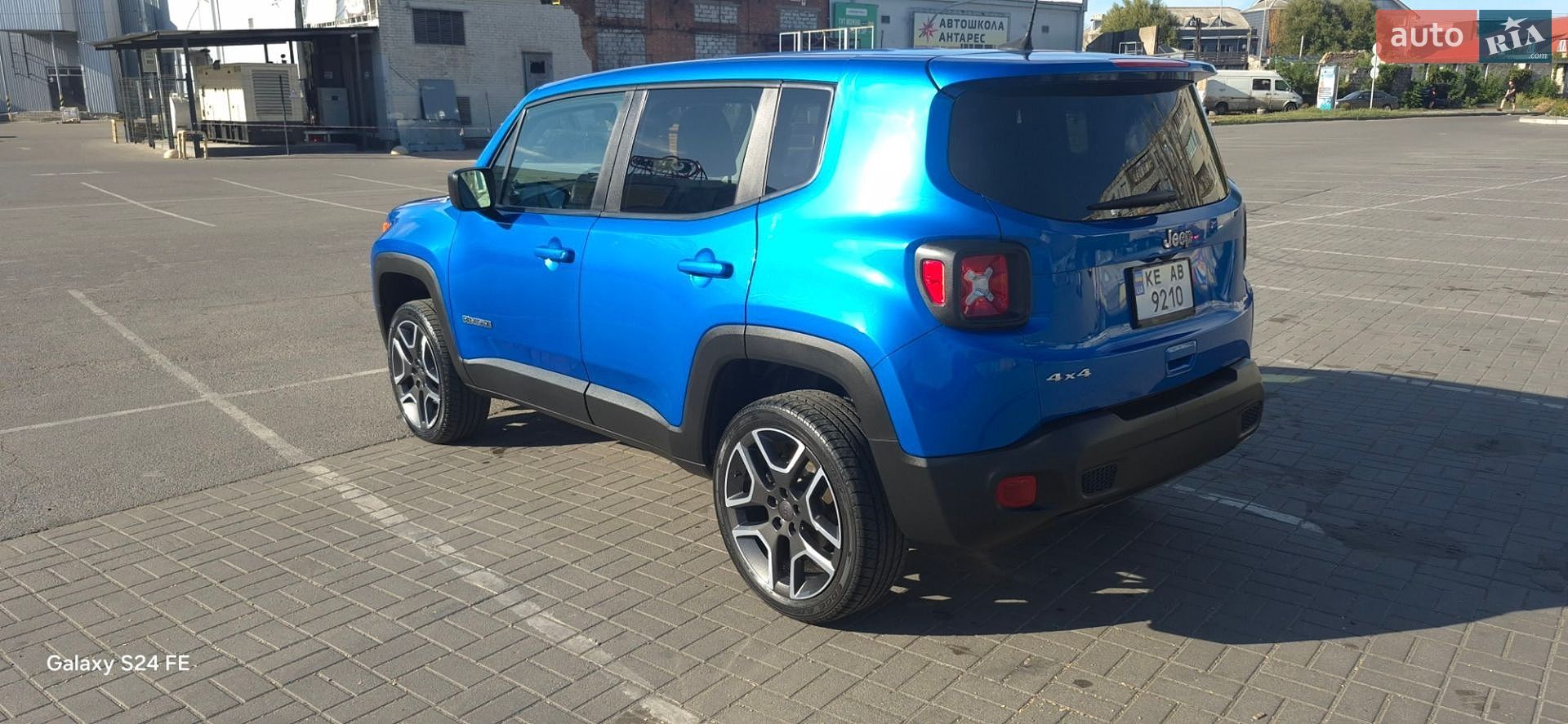 Jeep Renegade 2020 VIN ZACNJBAB1LPL80914 фото оголошення 8 з 19