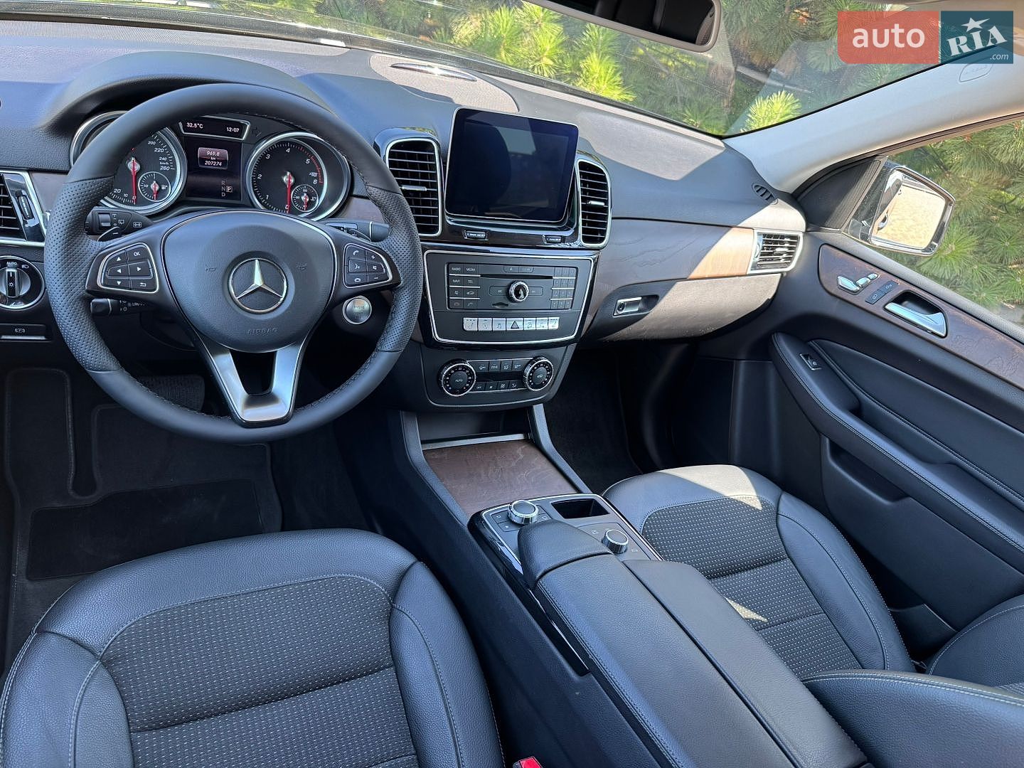 Mercedes-Benz GLE-Class 2018 VIN WDC1660041B084888 фото оголошення 34 з 58
