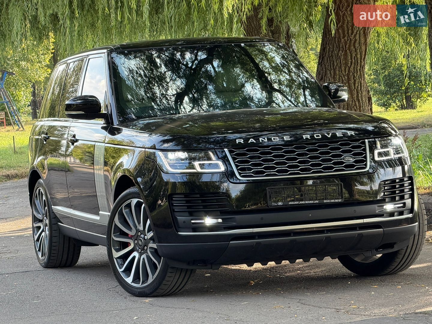 Land Rover Range Rover 2020 VIN SALGA2BK4LA588630 фото оголошення 5 з 106