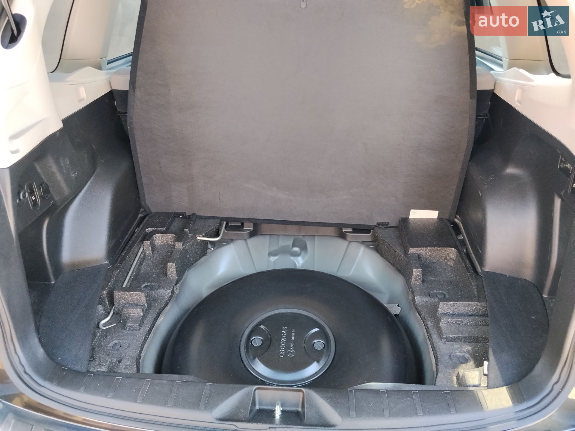 Subaru Forester 2015 VIN JF2SJAUC1FH802505 фото оголошення 21 з 28