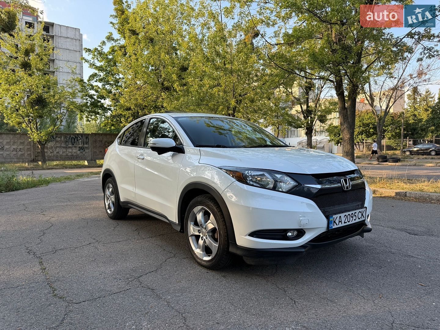 HONDA HR-V 2015 VIN 3CZRU5H52GM724024 фото оголошення 14 з 21