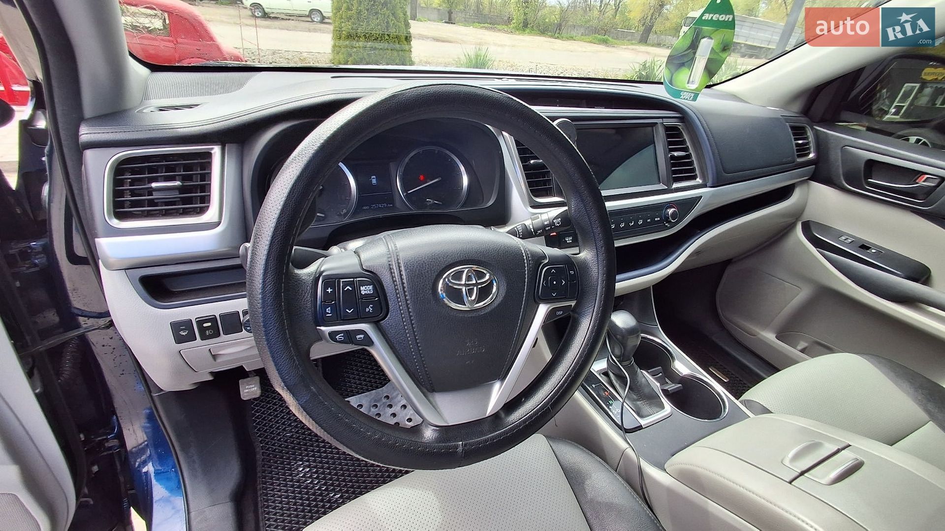 Toyota Highlander 2014 VIN 5TDZARFH2ES004965 фото оголошення 9 з 11