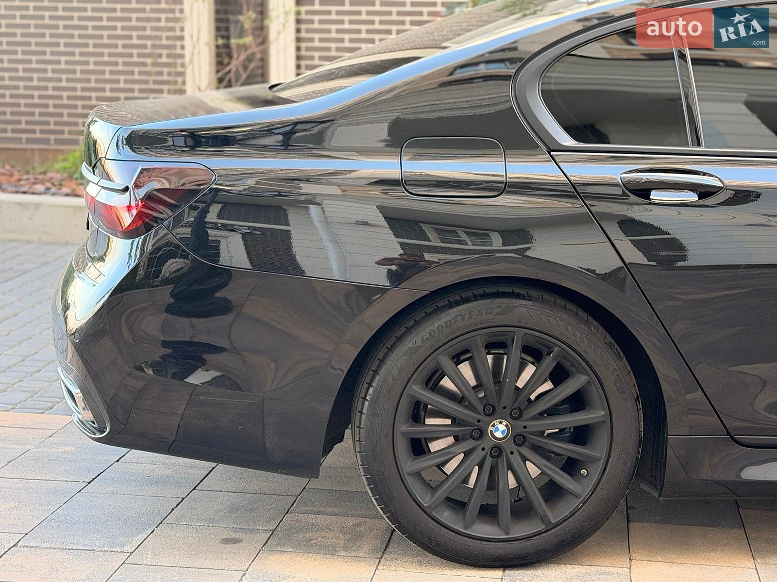 BMW 7 Series 2016 VIN WBA7C41020G640176 фото оголошення 11 з 26