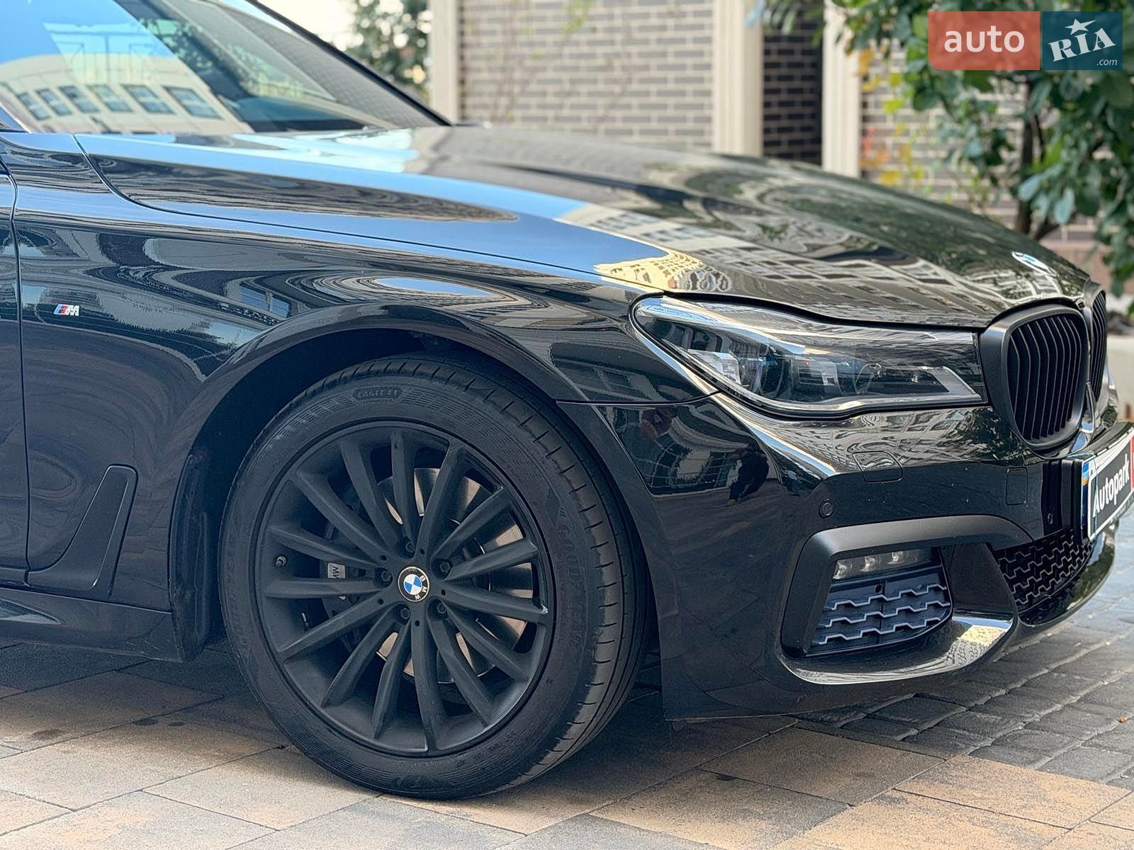 BMW 7 Series 2016 VIN WBA7C41020G640176 фото оголошення 3 з 26